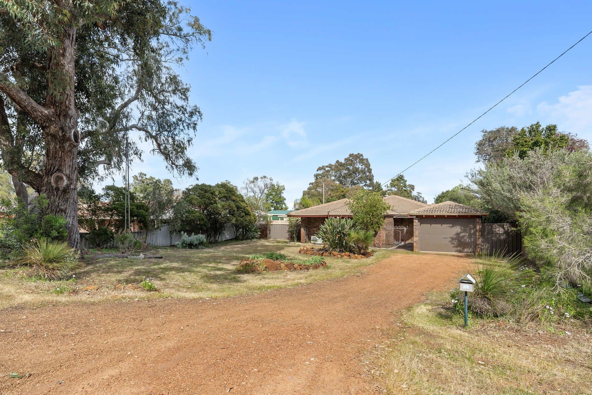 37 Wilkins Road, Kalamunda WA 6076, Kalamunda - Image 1