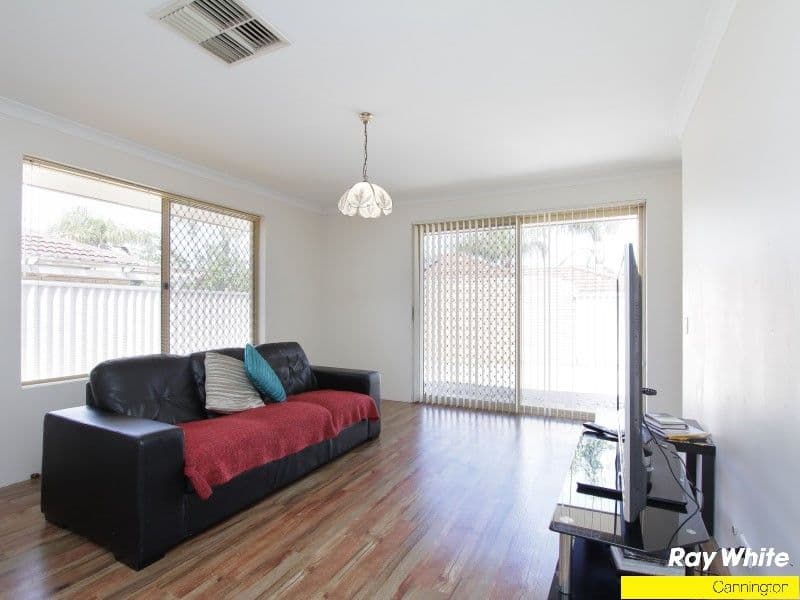 38 Mitchell Street, BENTLEY WA 6102, Bentley - Thumbnail 3