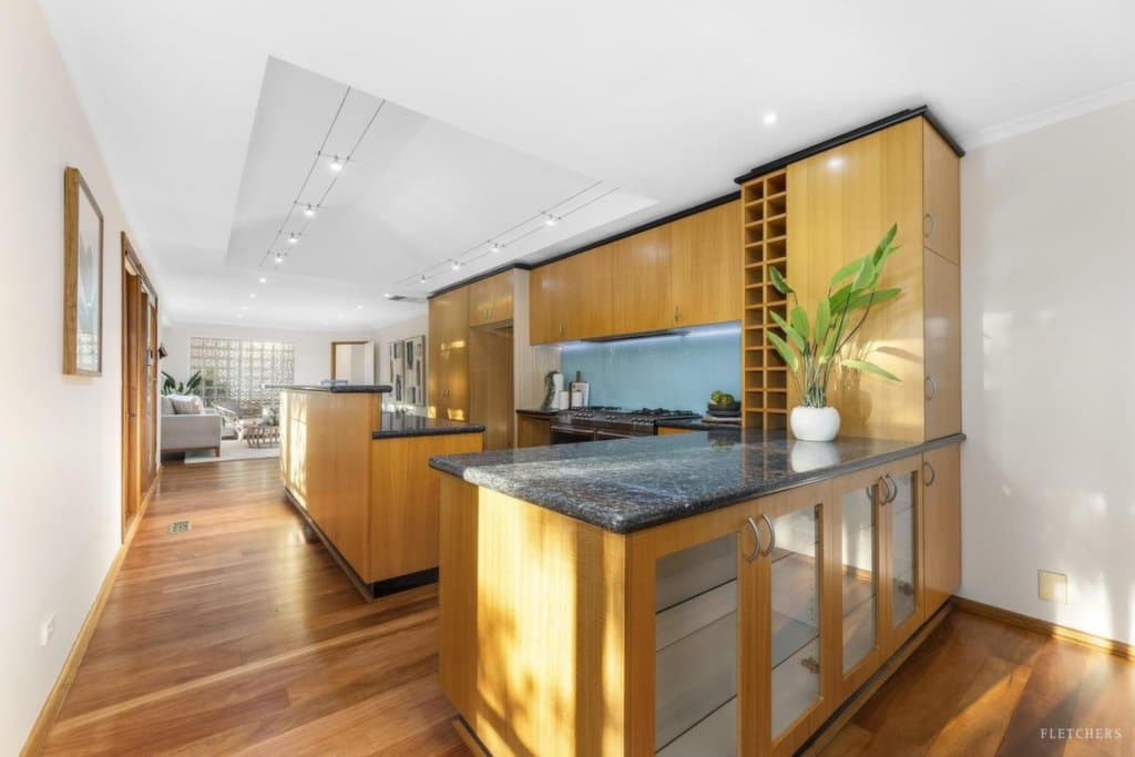 6 Hetrel Court, Blackburn South - Thumbnail 3