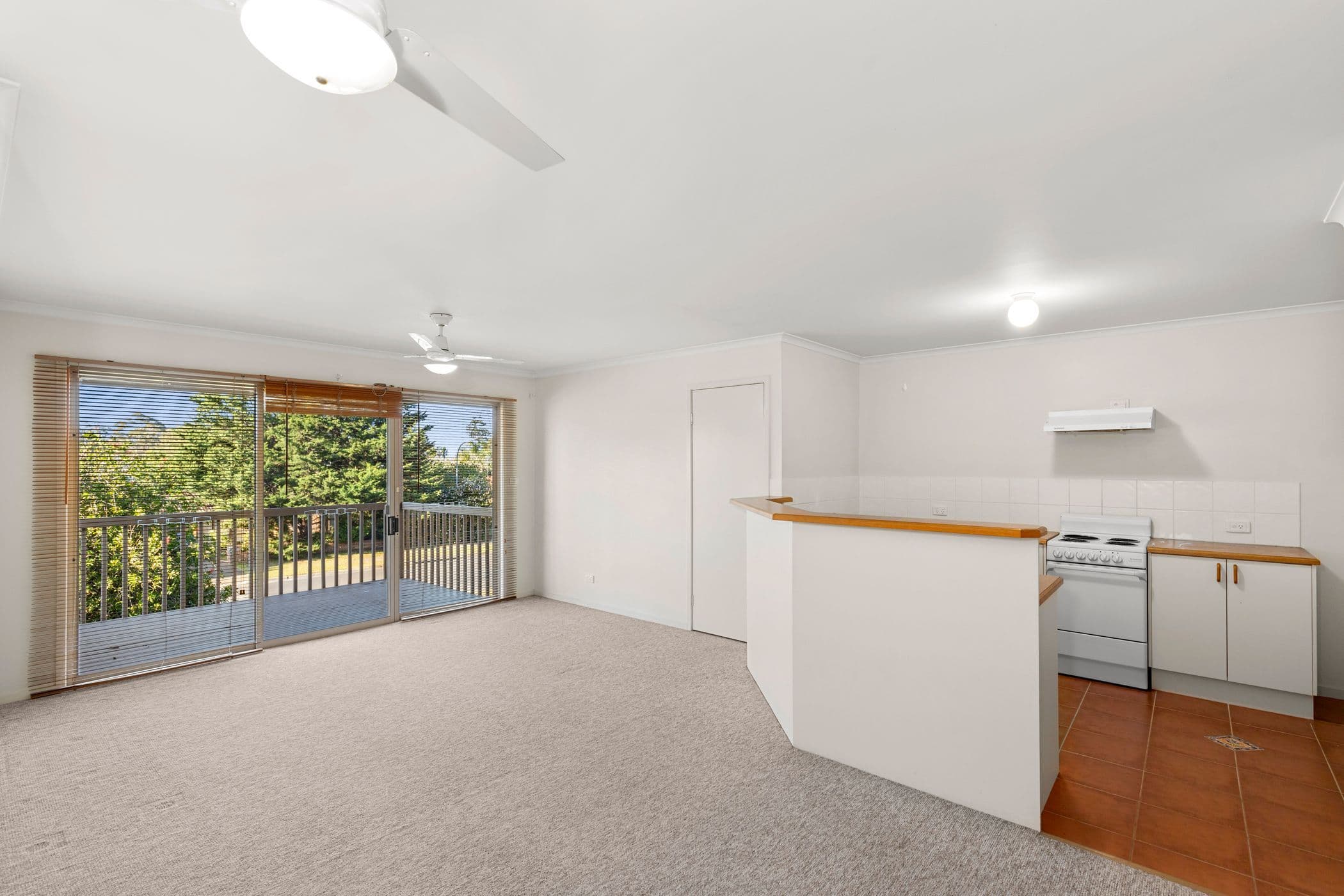 8/15 Eric Fenning Drive, Surf Beach NSW 2536, Surf Beach - Thumbnail 3