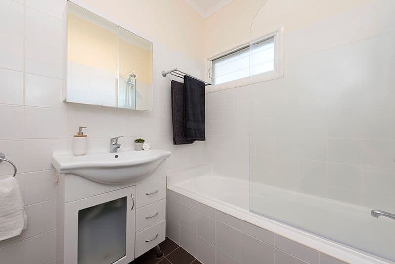 757 Cavendish Road, Holland Park QLD 4121, Holland Park - Thumbnail 7