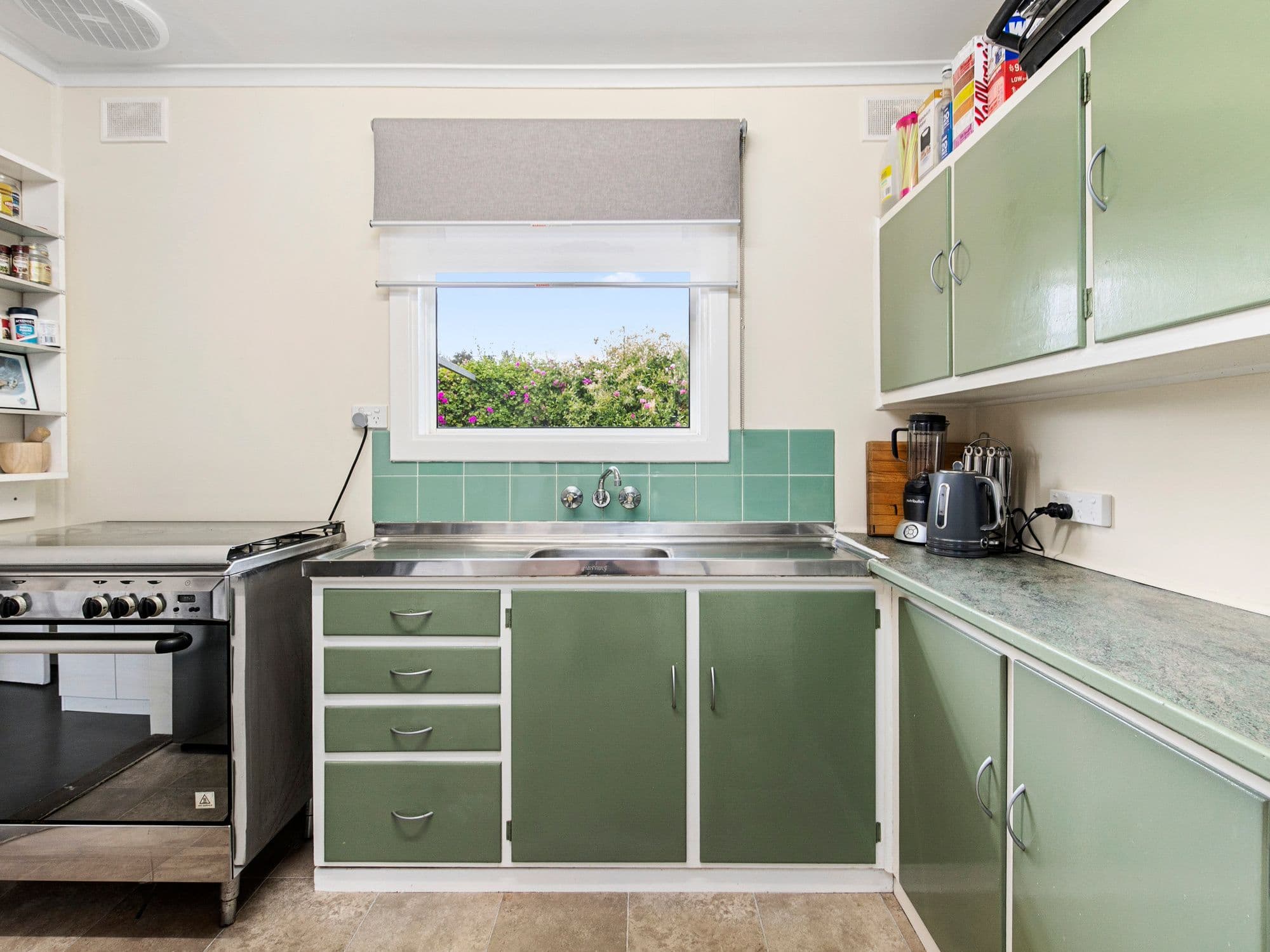 17 Helen Street, Christie Downs SA 5164, Christie Downs - Thumbnail 8