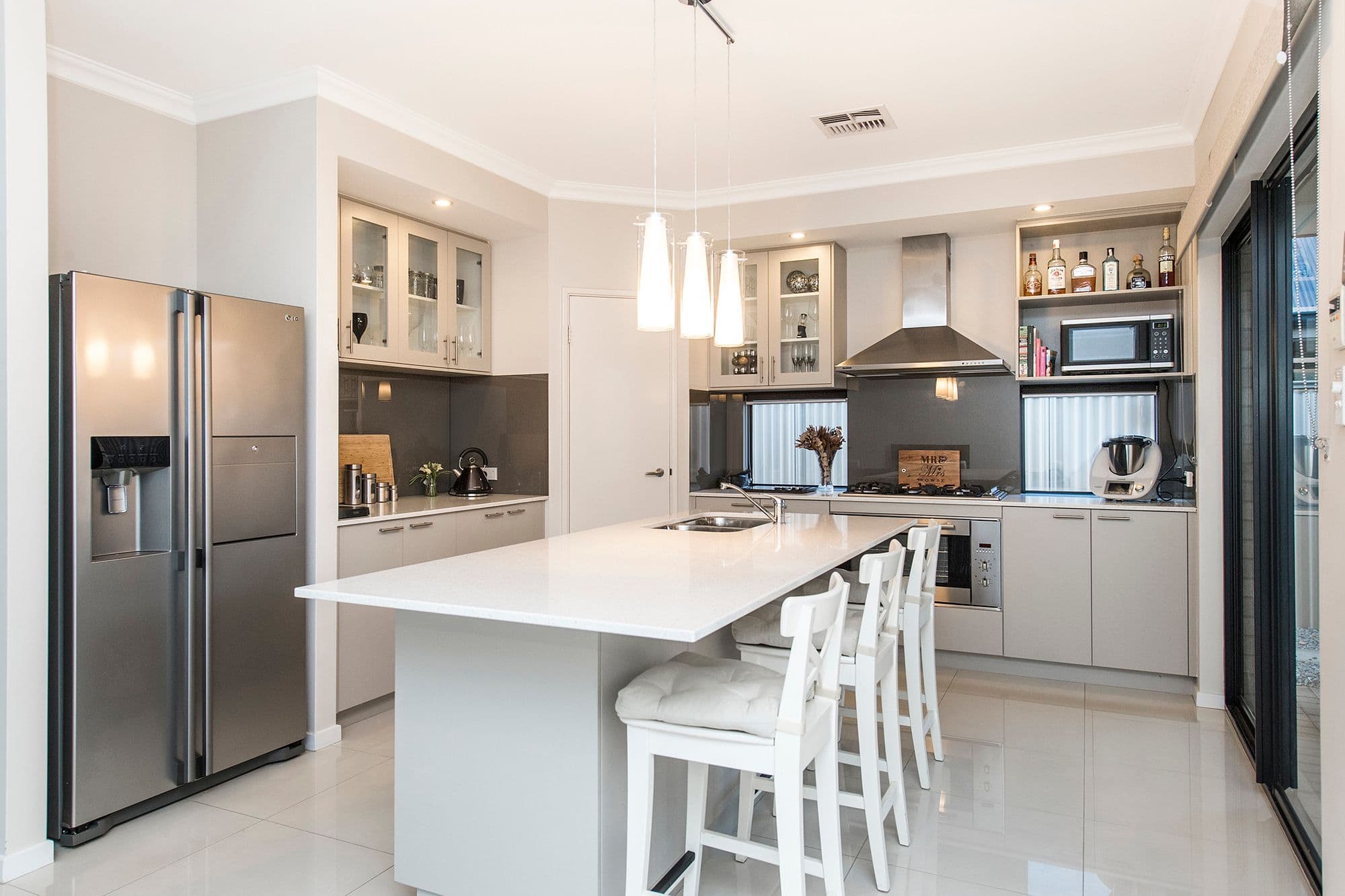 35 Makybe Drive, Baldivis WA 6171, Baldivis - Thumbnail 2