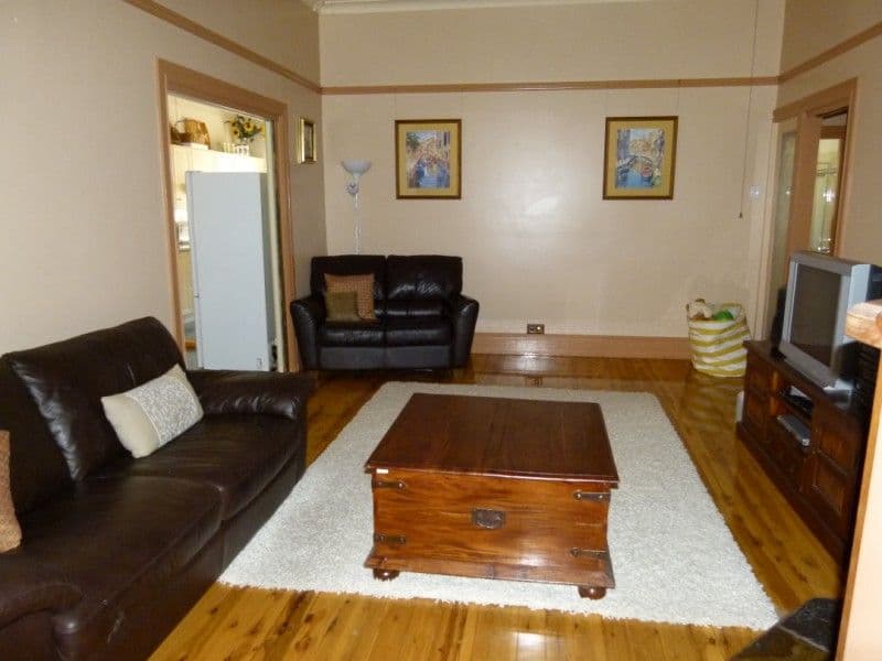 30 Wambat Street, FORBES NSW 2871, Forbes - Thumbnail 2