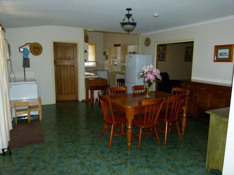 30 Wambat Street, FORBES NSW 2871, Forbes - Thumbnail 6