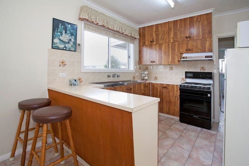 43 Laura Avenue, BELMONT VIC 3216, Belmont - Thumbnail 6