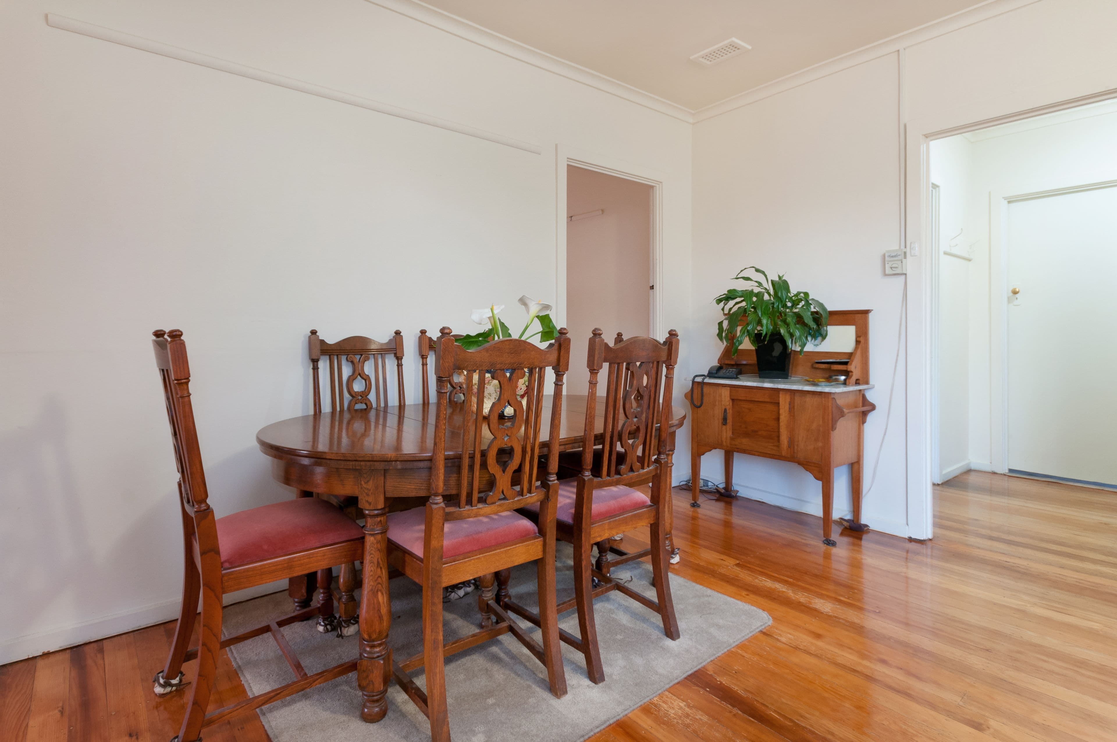 32 Nisbett Street, Reservoir VIC 3073, Reservoir - Thumbnail 4