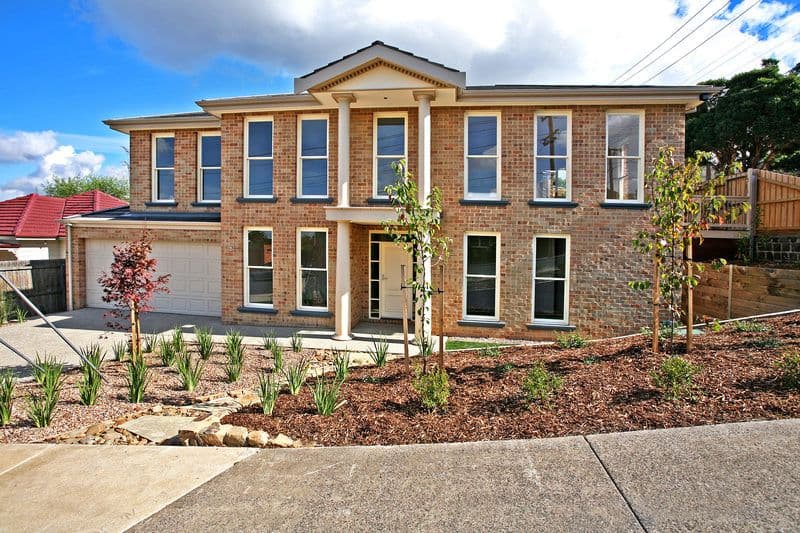 2 Cairns Avenue, NEWTOWN VIC 3220, Newtown - Image 1
