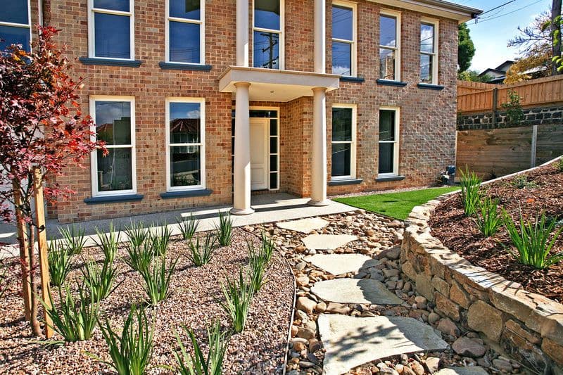 2 Cairns Avenue, NEWTOWN VIC 3220, Newtown - Thumbnail 6