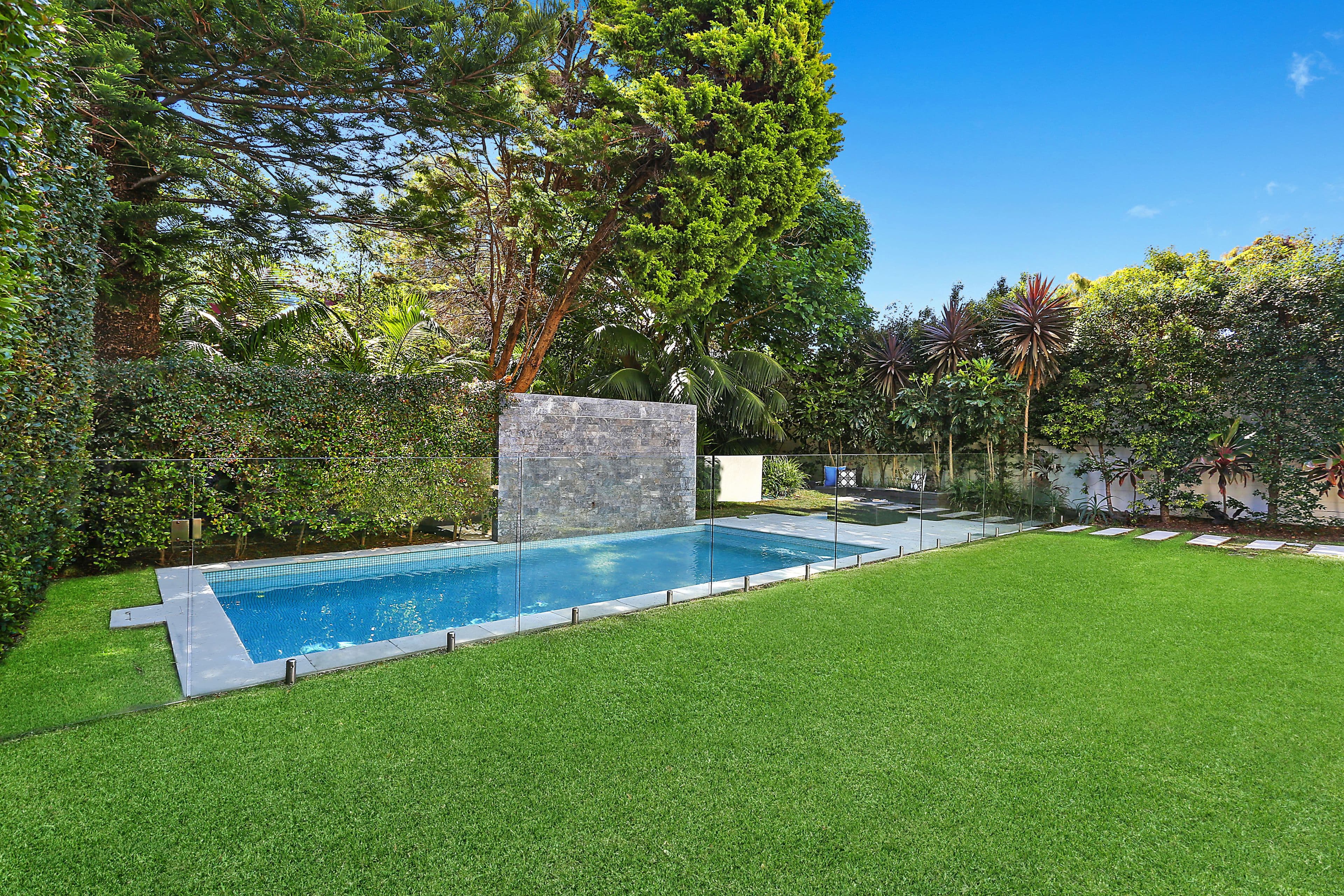 13 Rodney Street, Dover Heights - Thumbnail 2
