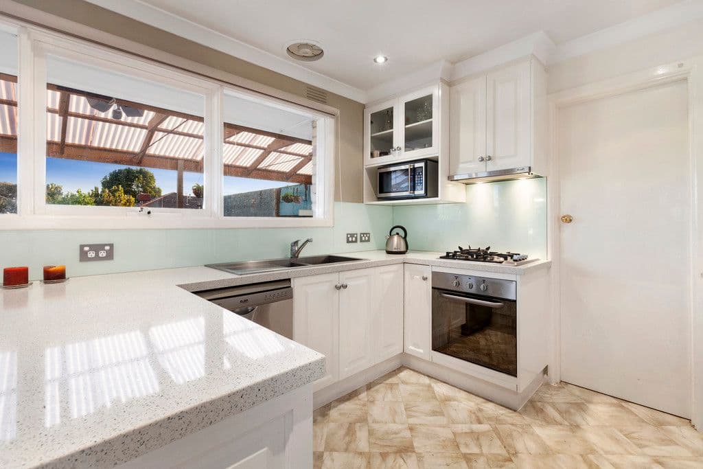4 Caroline Street, Clayton VIC 3168, Clayton - Thumbnail 3