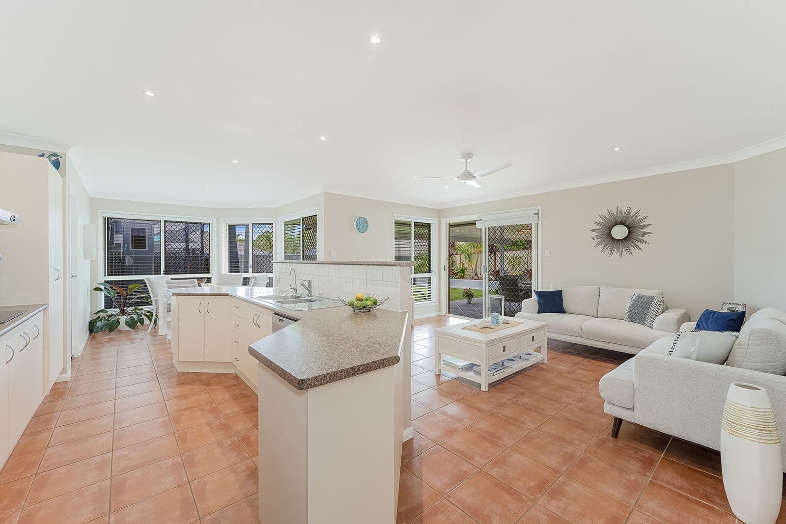 19 Zoe Place, Deception Bay QLD 4508, Deception Bay - Thumbnail 3