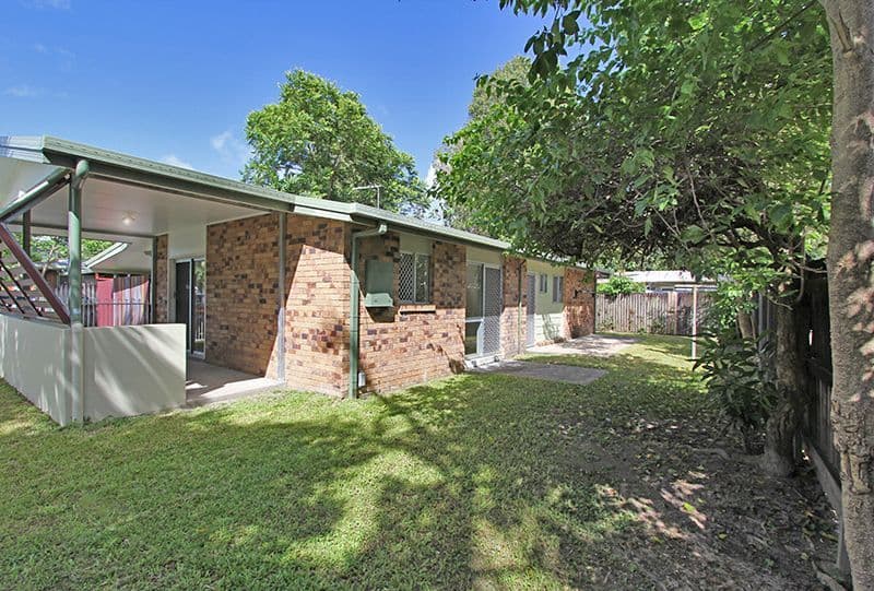 7 Rignold Street, Mooroobool QLD 4870, Mooroobool - Thumbnail 8