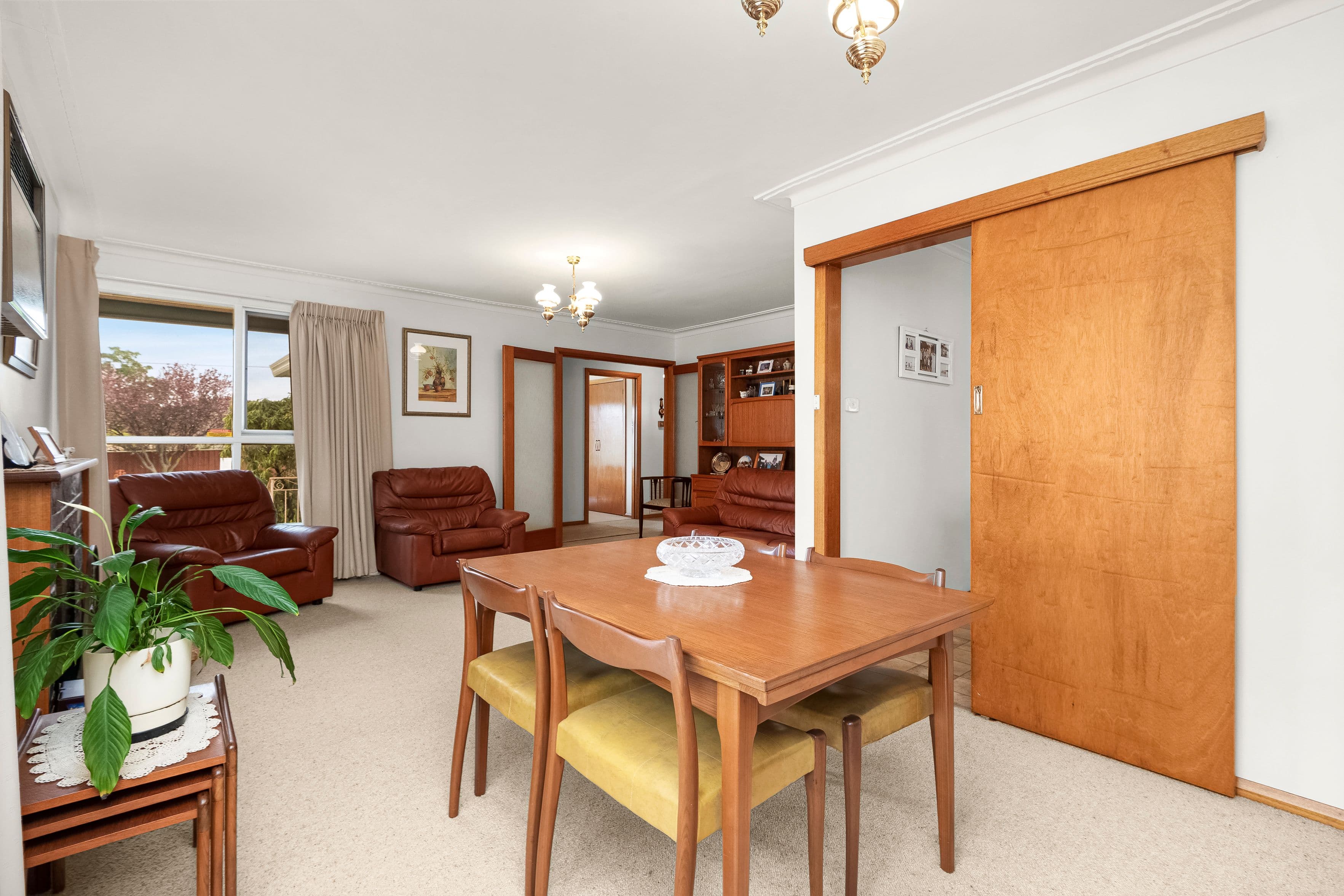 55 Diosma Drive, Glen Waverley VIC 3150, Glen Waverley - Thumbnail 4