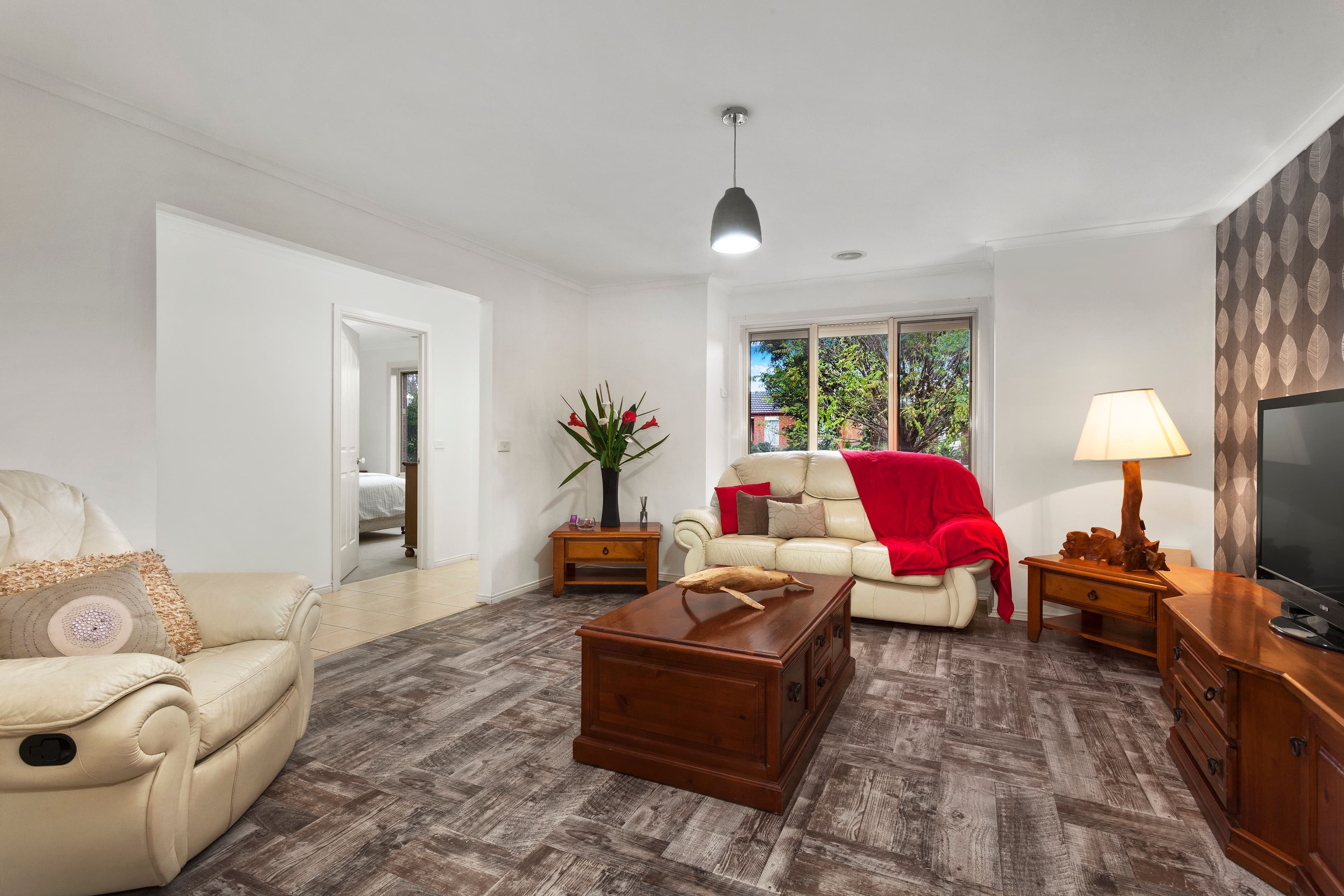 10 Breamlea Way, Cranbourne West VIC 3977, Cranbourne West - Thumbnail 2