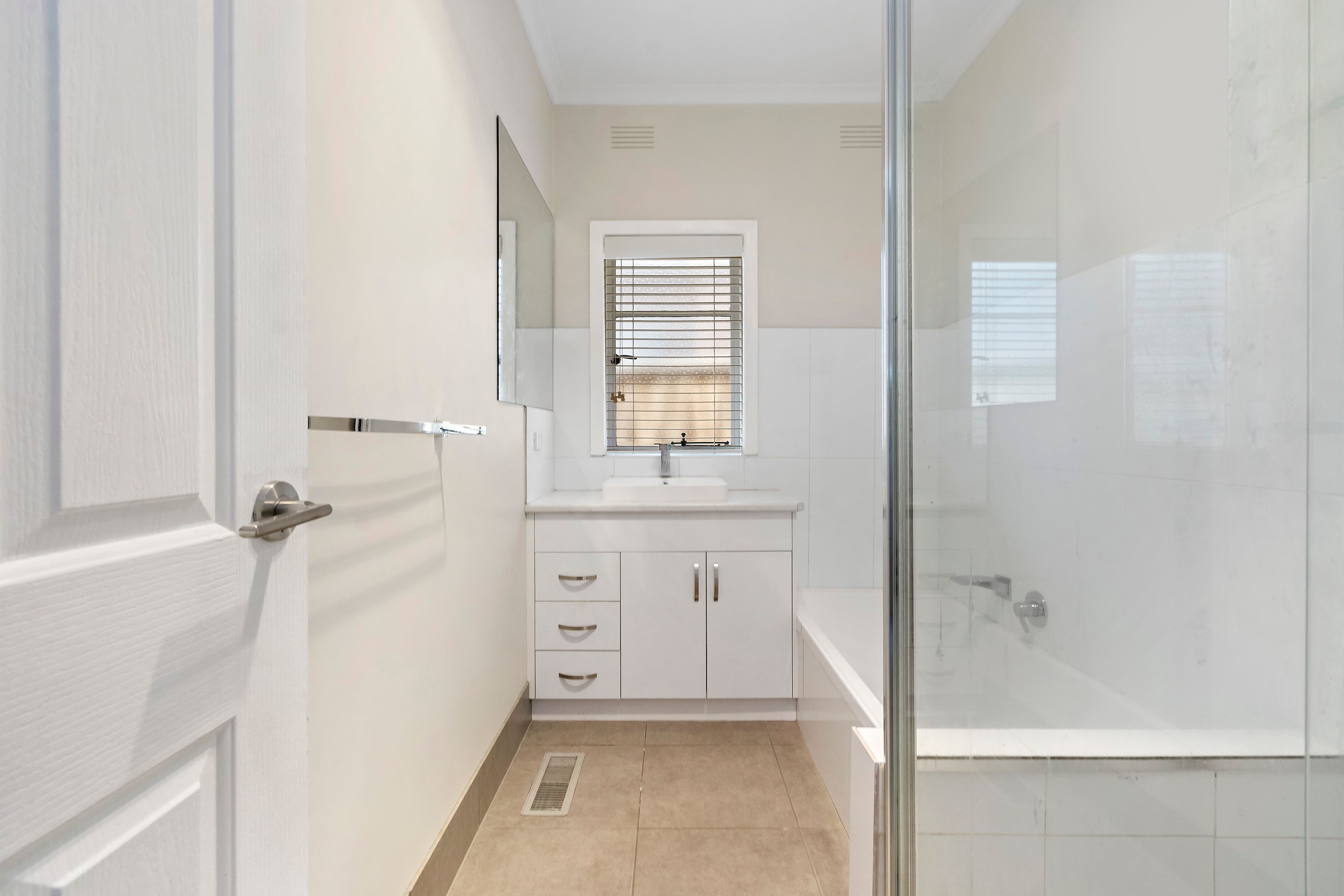 5 Hiscock Street, Chadstone VIC 3148, Chadstone - Thumbnail 5