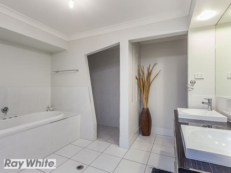 16 Lacebark Street, NORTH LAKES QLD 4509, North Lakes - Thumbnail 7