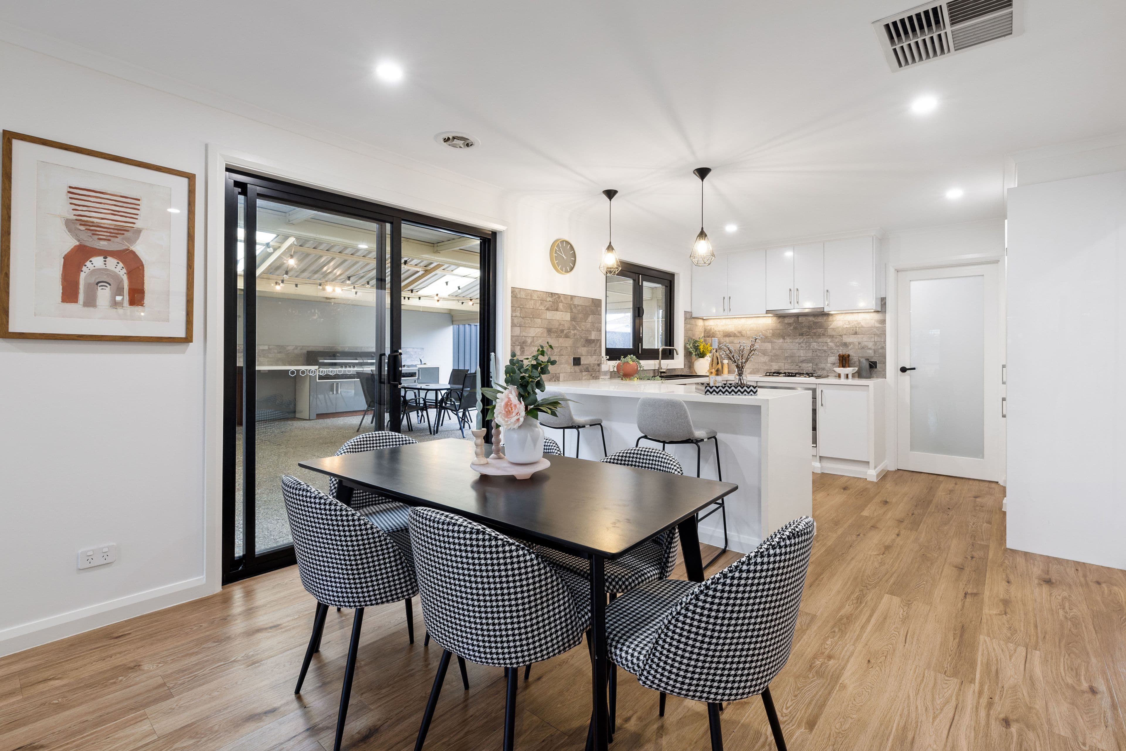 6 Ahmet Place, Hillside VIC 3037, Hillside - Thumbnail 4
