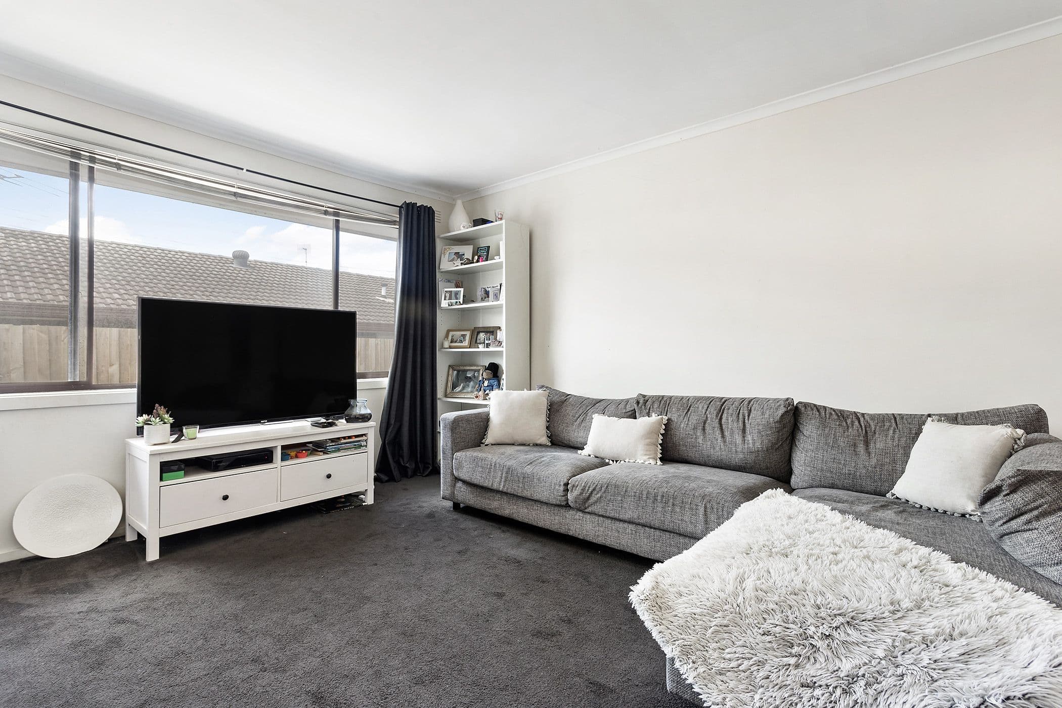 44 Warren Road, Cheltenham VIC 3192, Cheltenham - Image 1