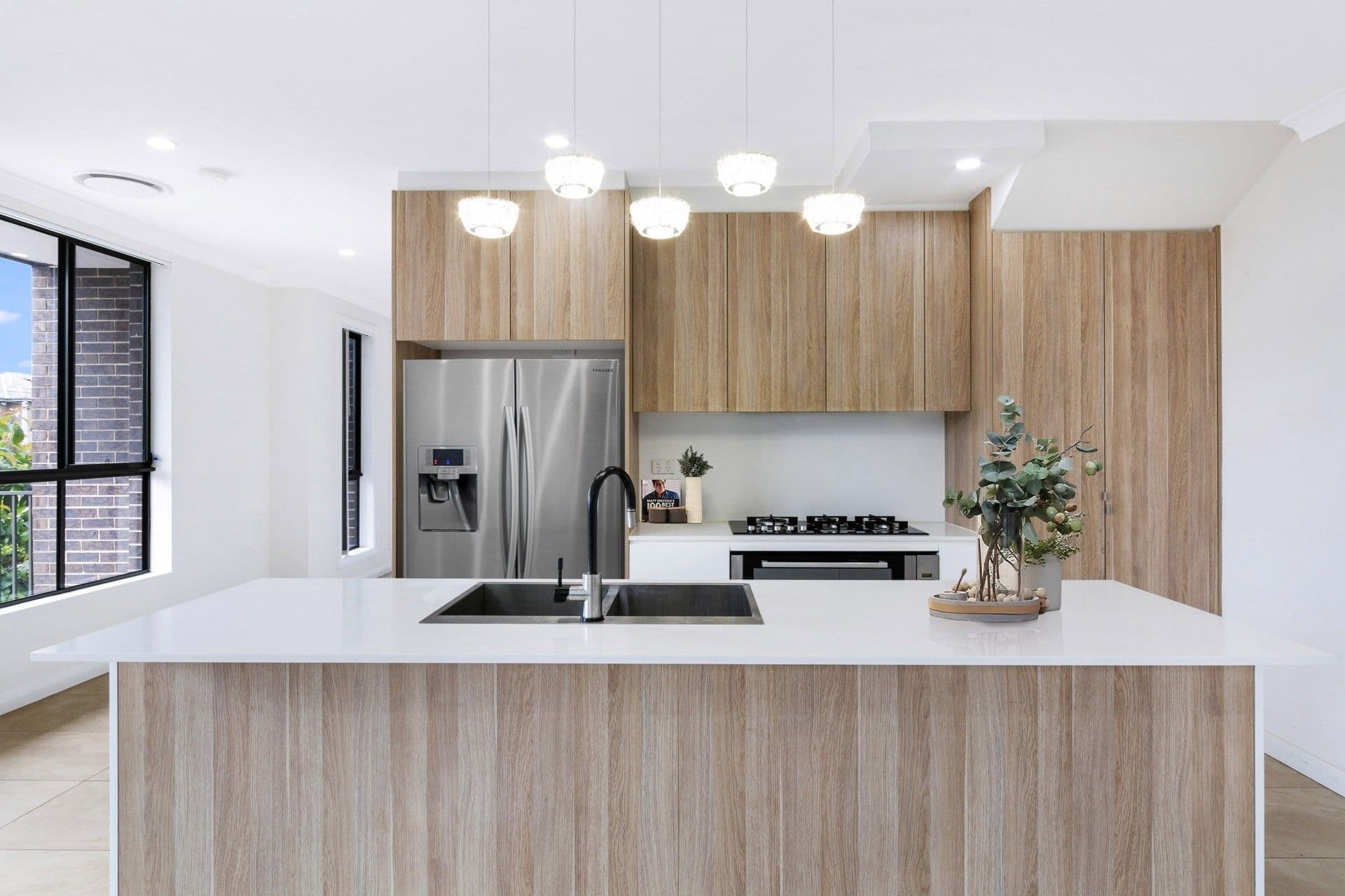 8 Carinya Road, Girraween NSW 2145, Girraween - Thumbnail 2