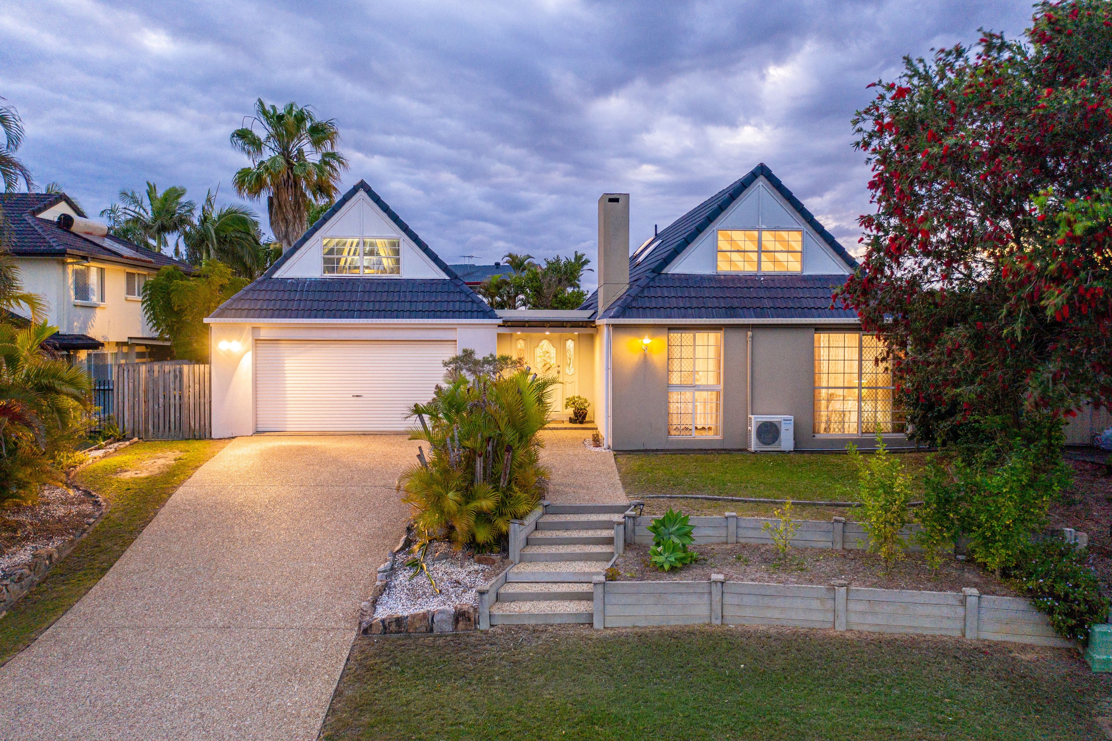 14 Boorala Crescent, Eight Mile Plains QLD 4113, Eight Mile Plains - Thumbnail 2