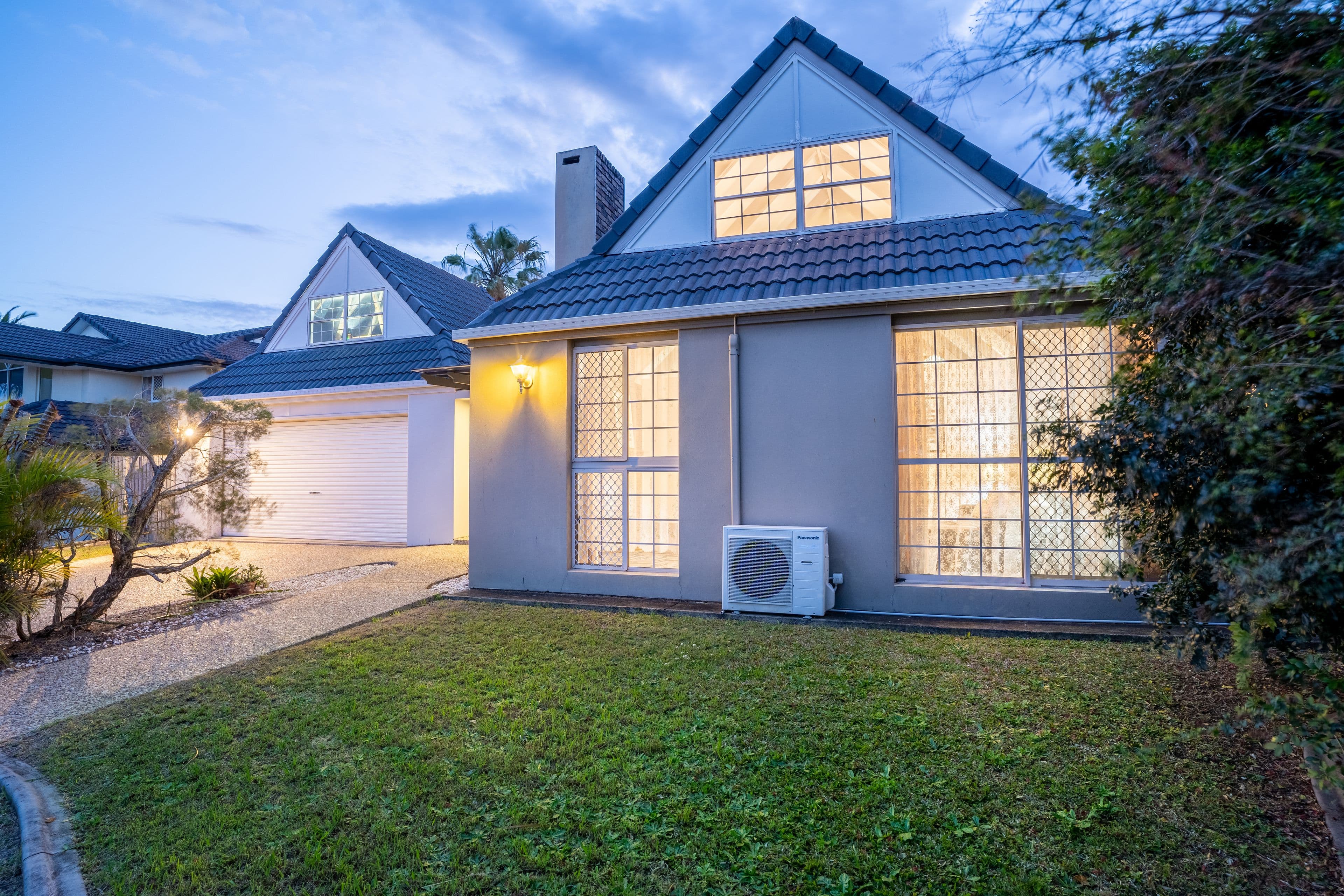 14 Boorala Crescent, Eight Mile Plains QLD 4113, Eight Mile Plains - Thumbnail 4
