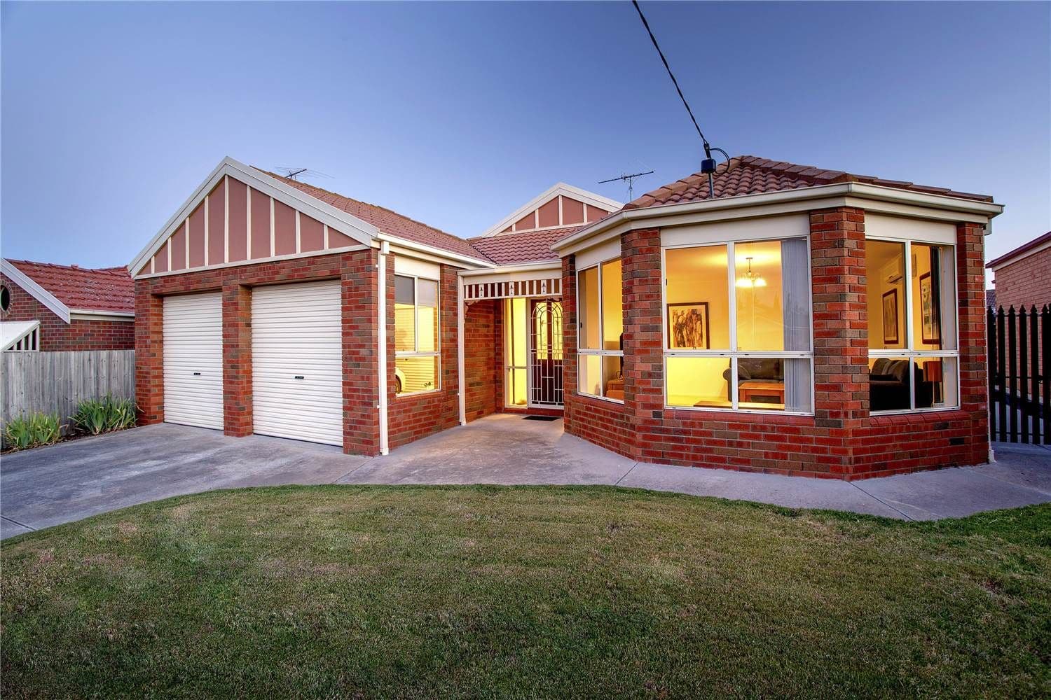 3 Malinda Crescent, BELL PARK VIC 3215, Bell Park - Thumbnail 2