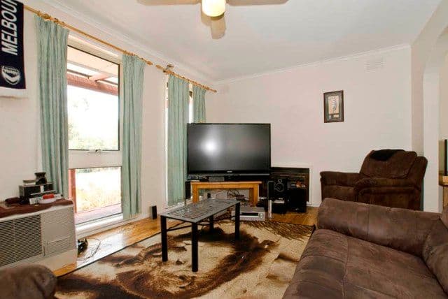 9 Olive Grove, LILYDALE VIC 3140, Lilydale - Thumbnail 2
