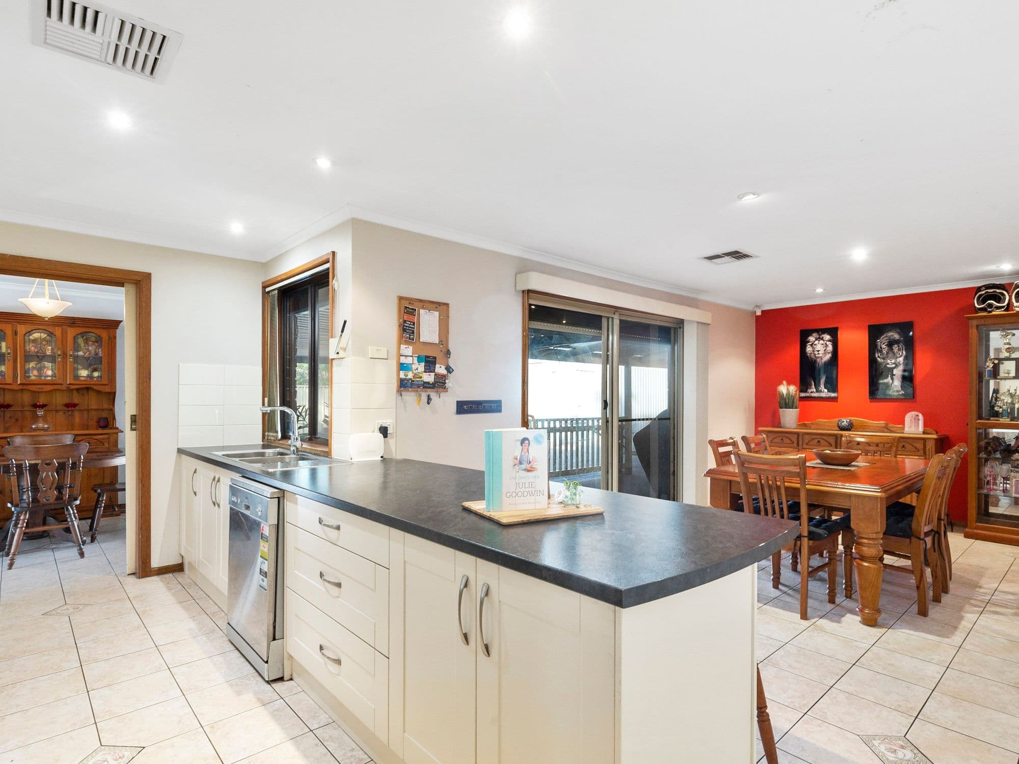 12 Commodore Court, Morphett Vale SA 5162, Morphett Vale - Thumbnail 8