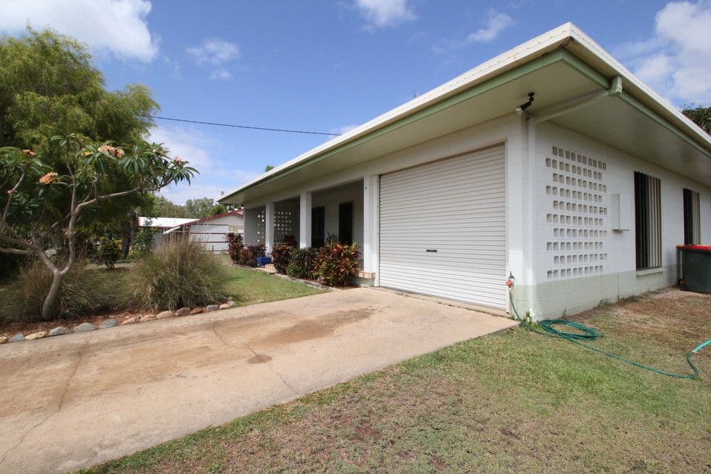 5 Primrose Loop Eglinton 6034, Eglinton - Image 1