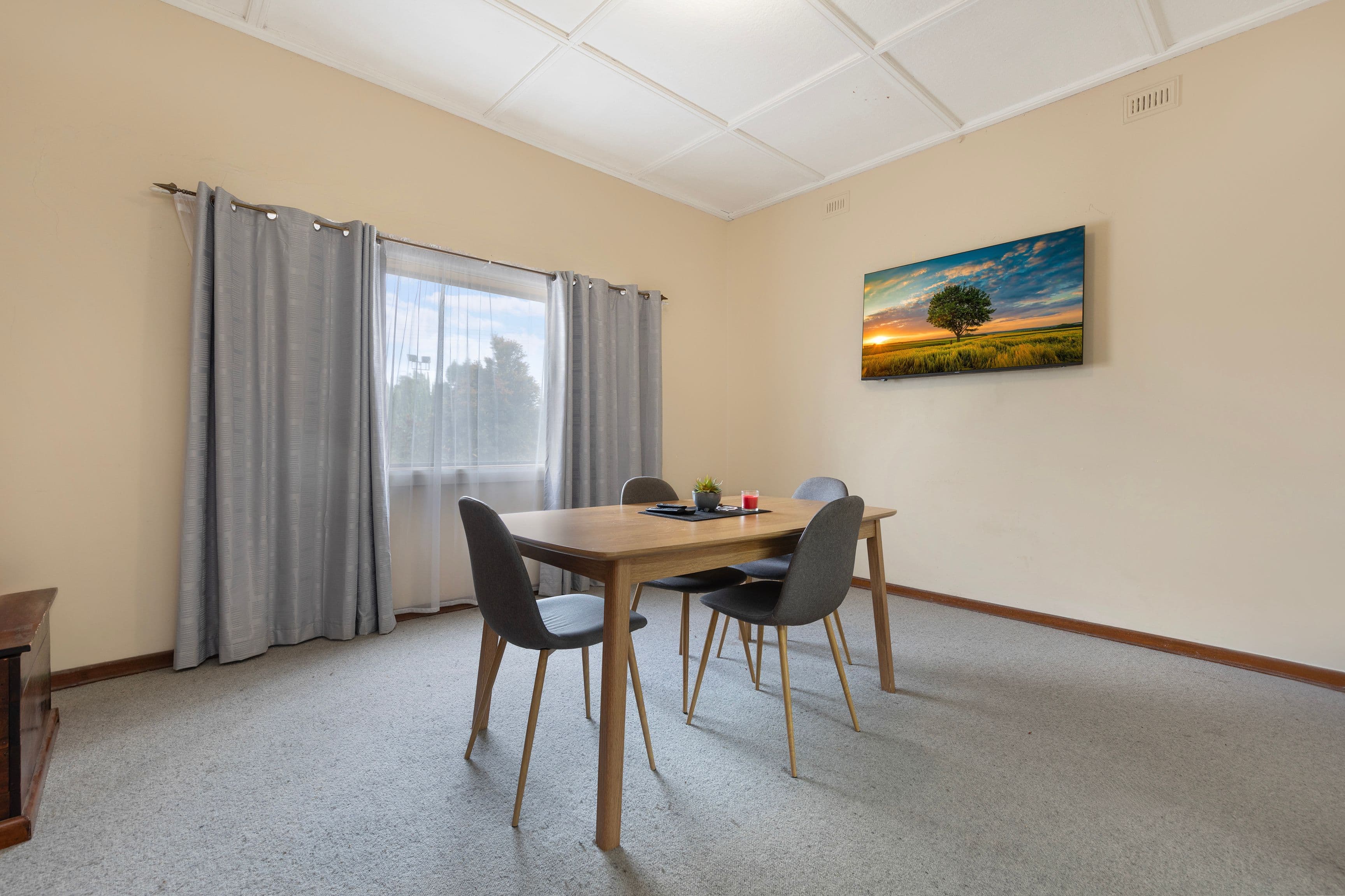 19 Farrell Flat Road, Clare SA 5453, Clare - Thumbnail 3