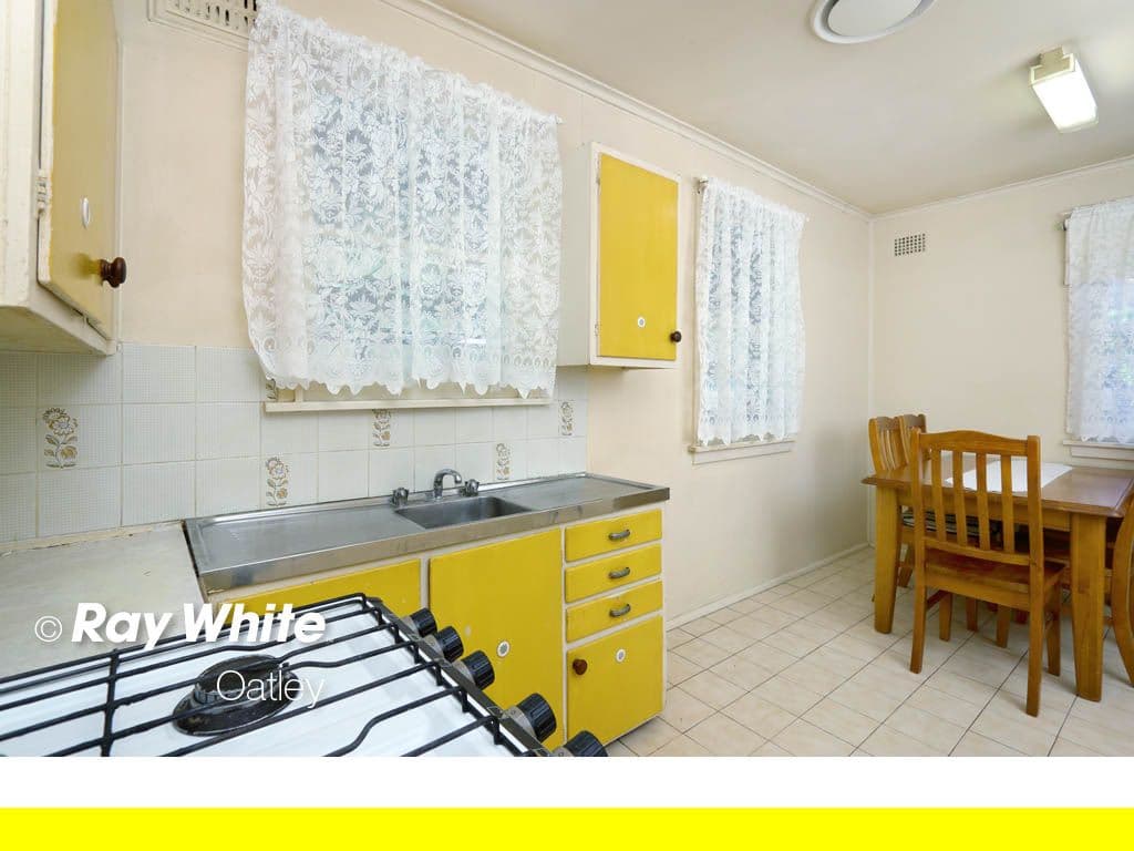 50 Samuel Street, Peakhurst NSW 2210, Peakhurst - Thumbnail 4