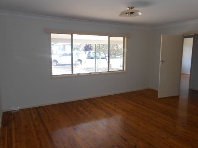 8 Sydney Street, Parkes - Thumbnail 2
