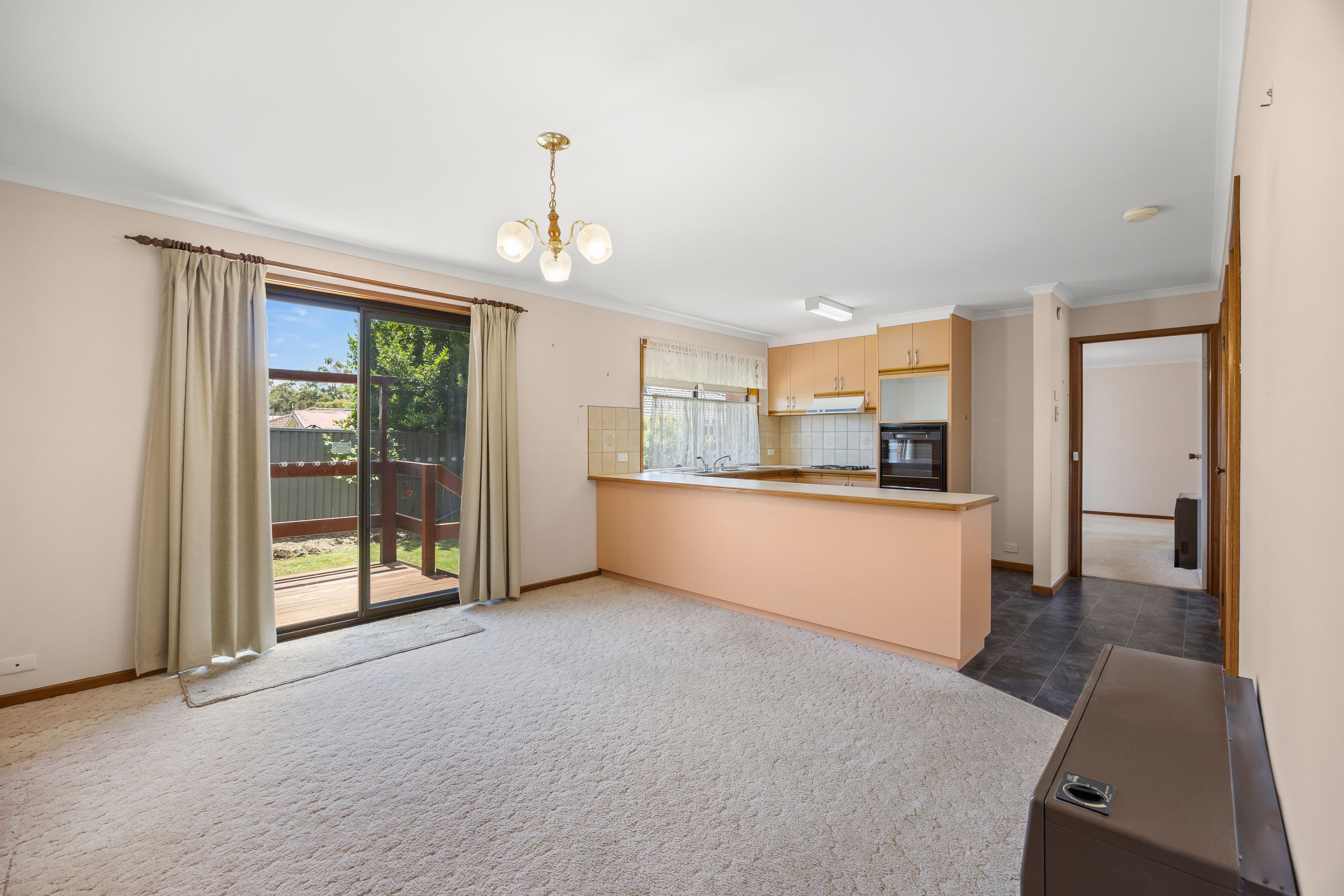 24 Bradby Avenue, Mount Clear VIC 3350, Mount Clear - Thumbnail 5