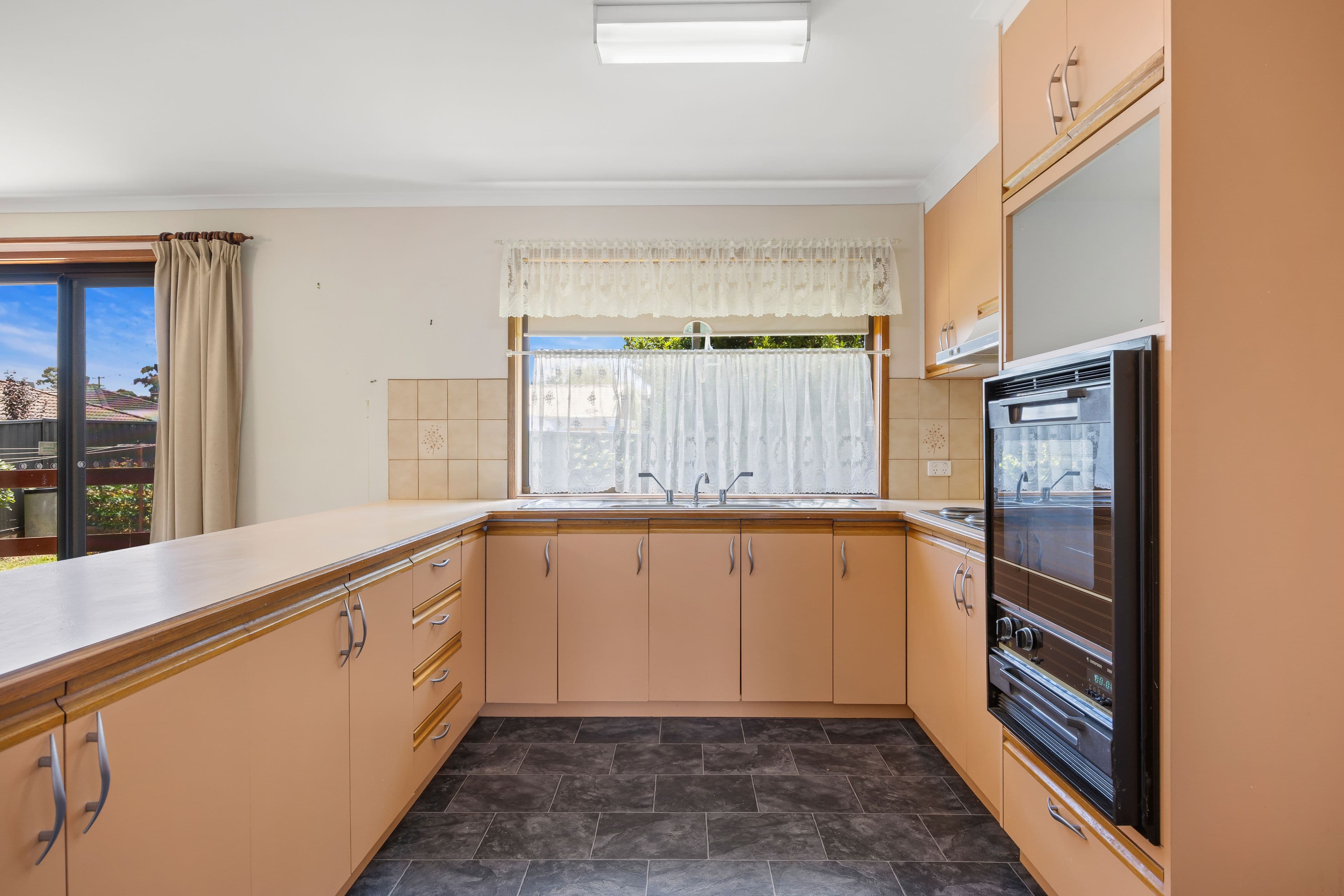 24 Bradby Avenue, Mount Clear VIC 3350, Mount Clear - Thumbnail 7