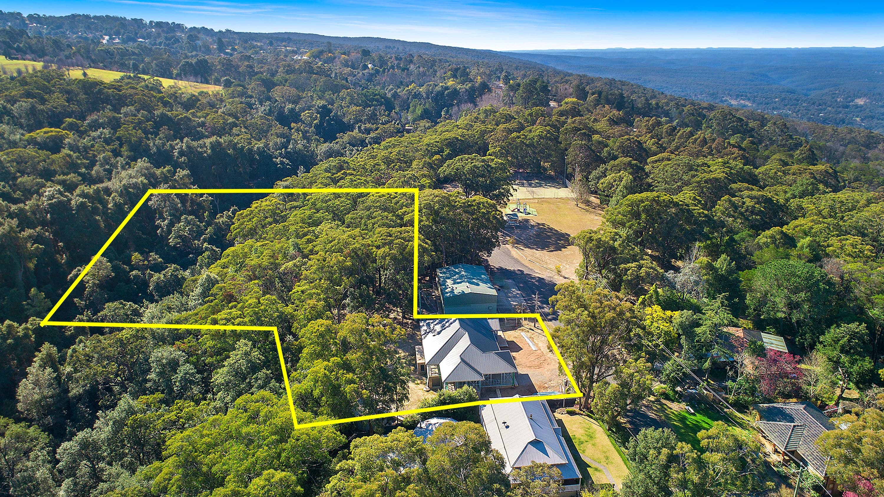 21 Stanley Avenue, Kurrajong Heights - Thumbnail 4