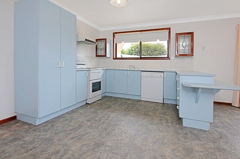 4 Blaxland Court, SUNSHINE BAY NSW 2536, Sunshine Bay - Thumbnail 8