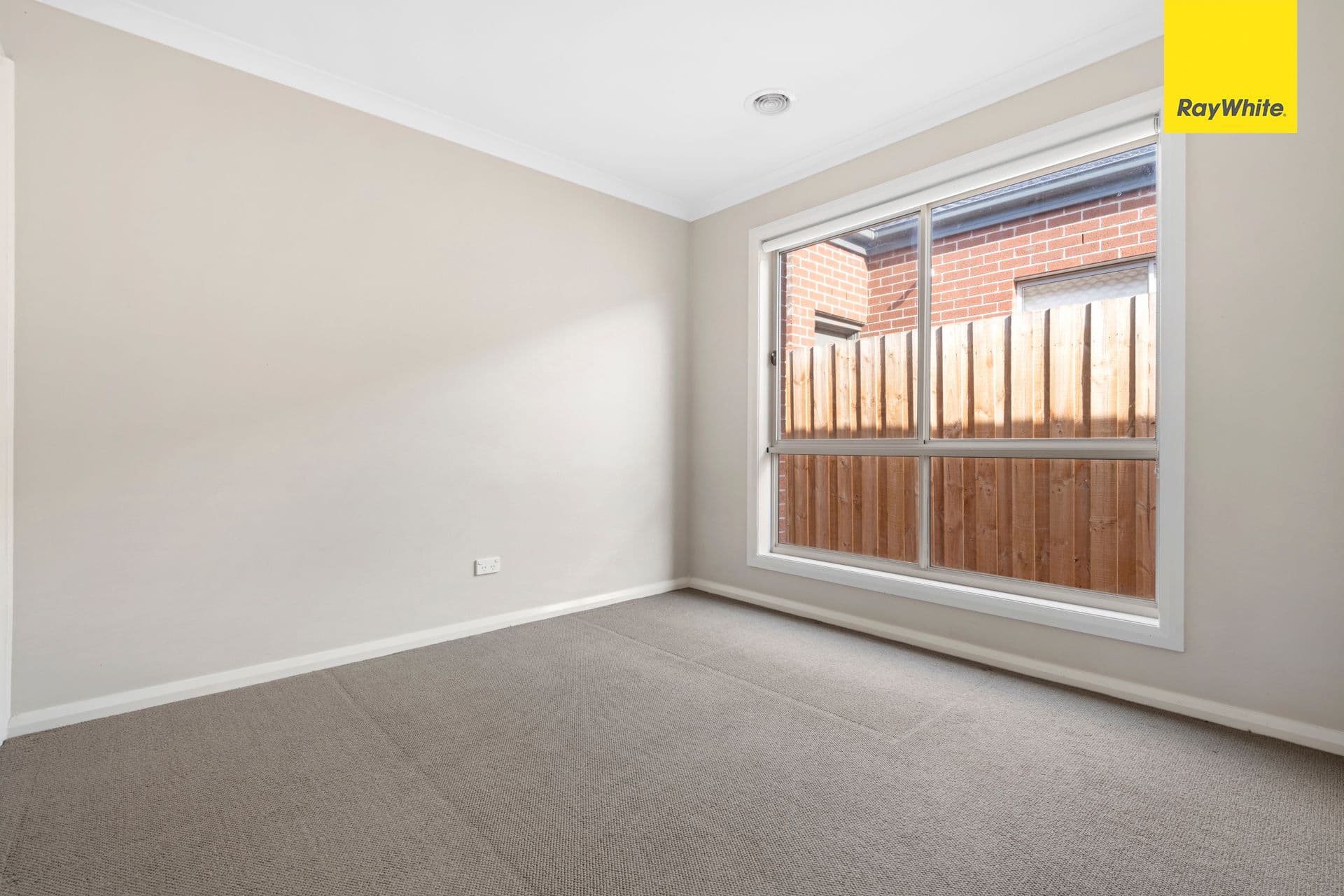 5 Corbet Street, Weir Views VIC 3338, Weir Views - Thumbnail 5