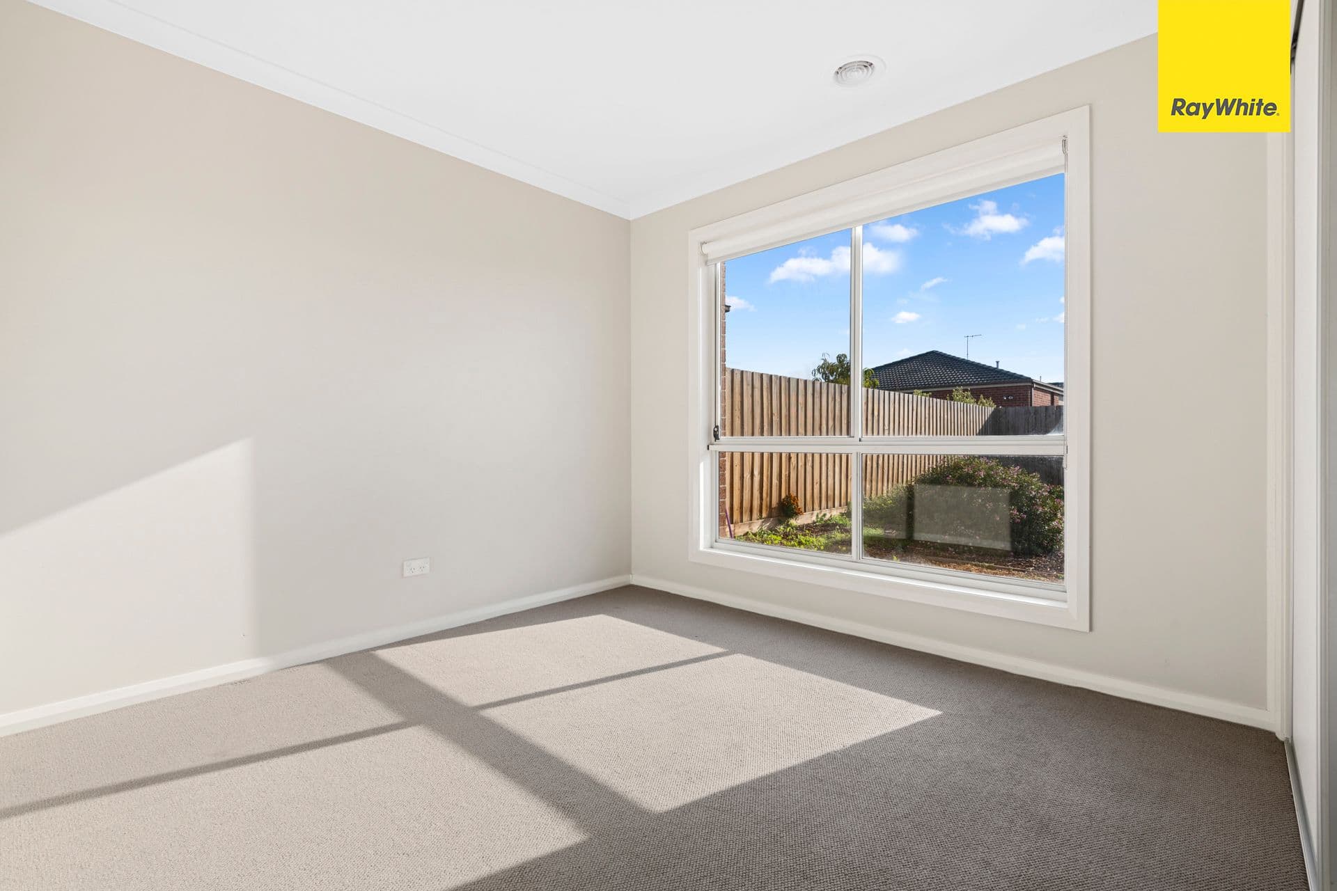 5 Corbet Street, Weir Views VIC 3338, Weir Views - Thumbnail 6