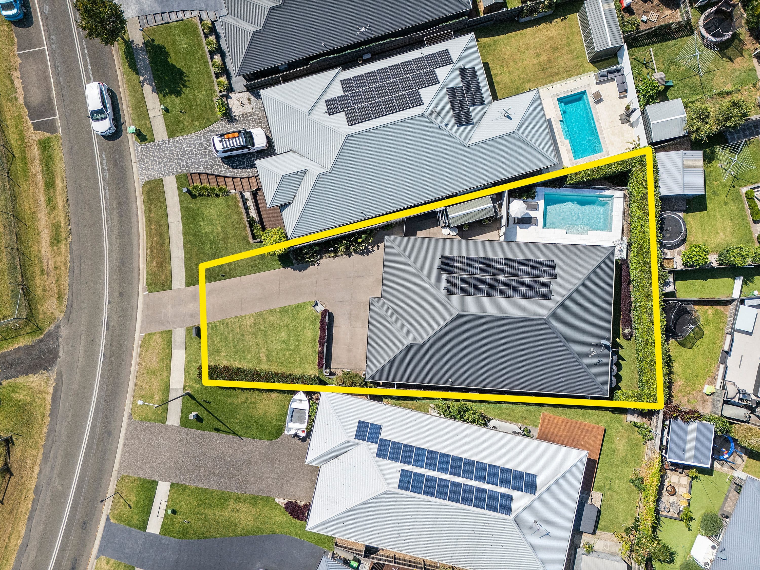 15 Yellow Rock Road, Tullimbar NSW 2527, Tullimbar - Thumbnail 2