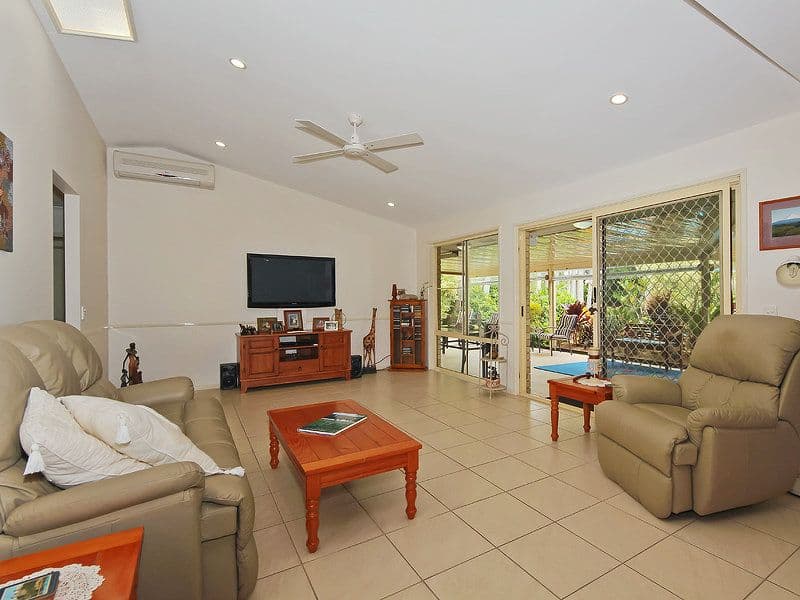 4 Calgary Court, MERRIMAC QLD 4226, Merrimac - Thumbnail 6