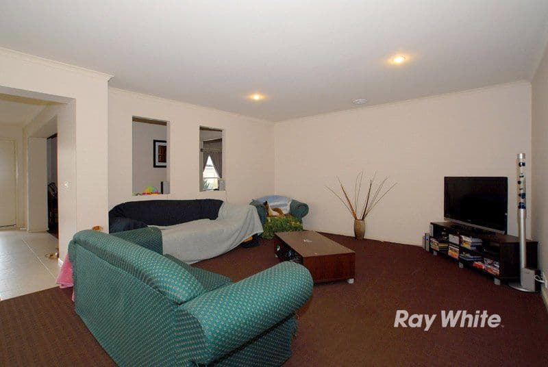 4 Robusta Avenue, CRANBOURNE VIC 3977, Cranbourne - Thumbnail 4