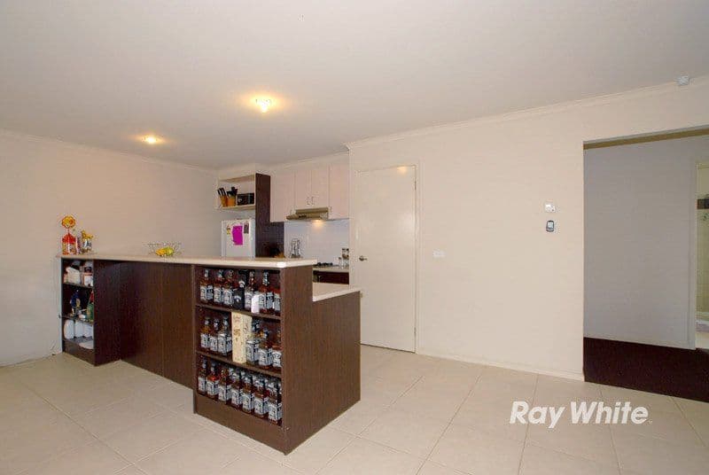 4 Robusta Avenue, CRANBOURNE VIC 3977, Cranbourne - Thumbnail 7