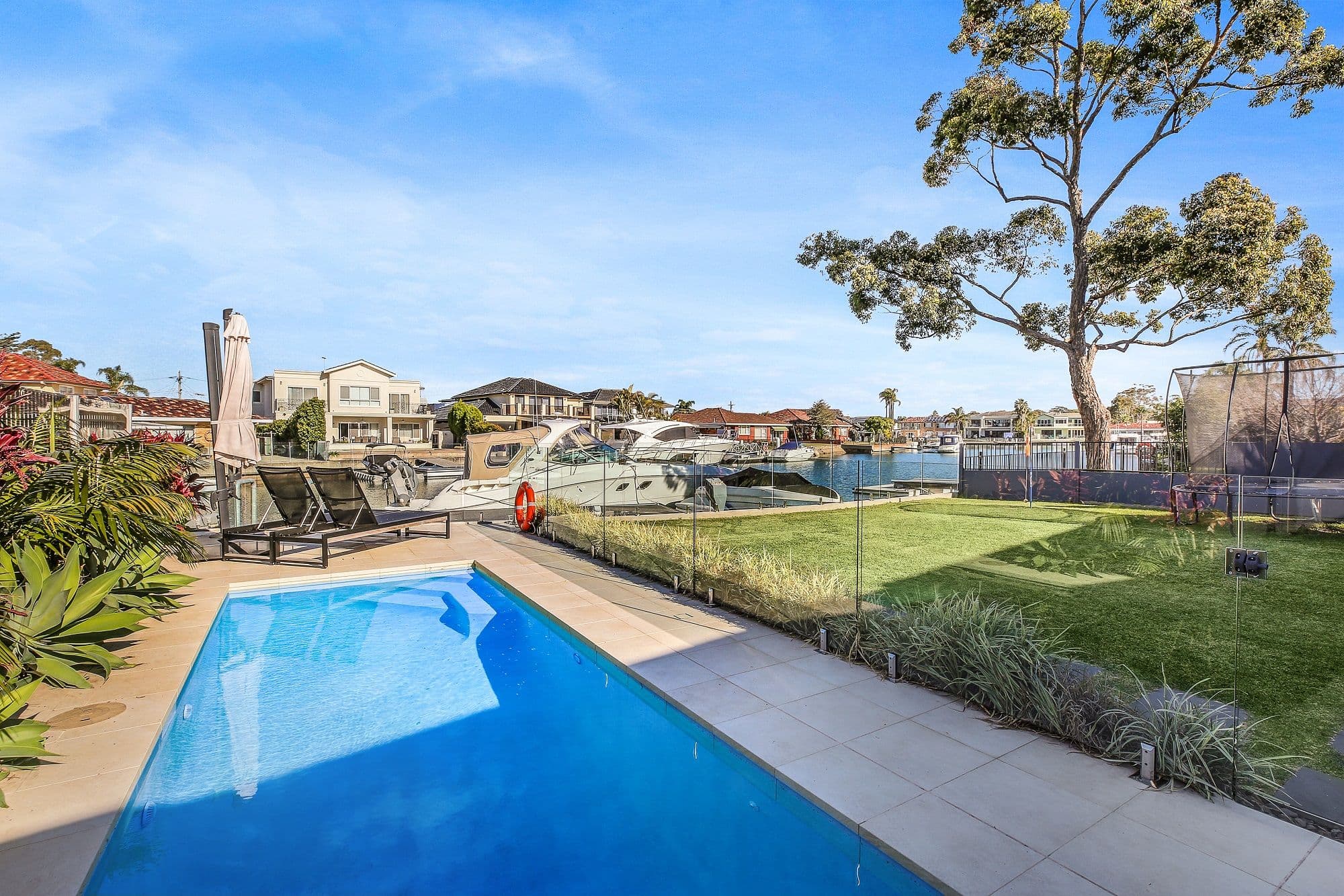 90 Belgrave Esplanade, Sylvania Waters - Thumbnail 4