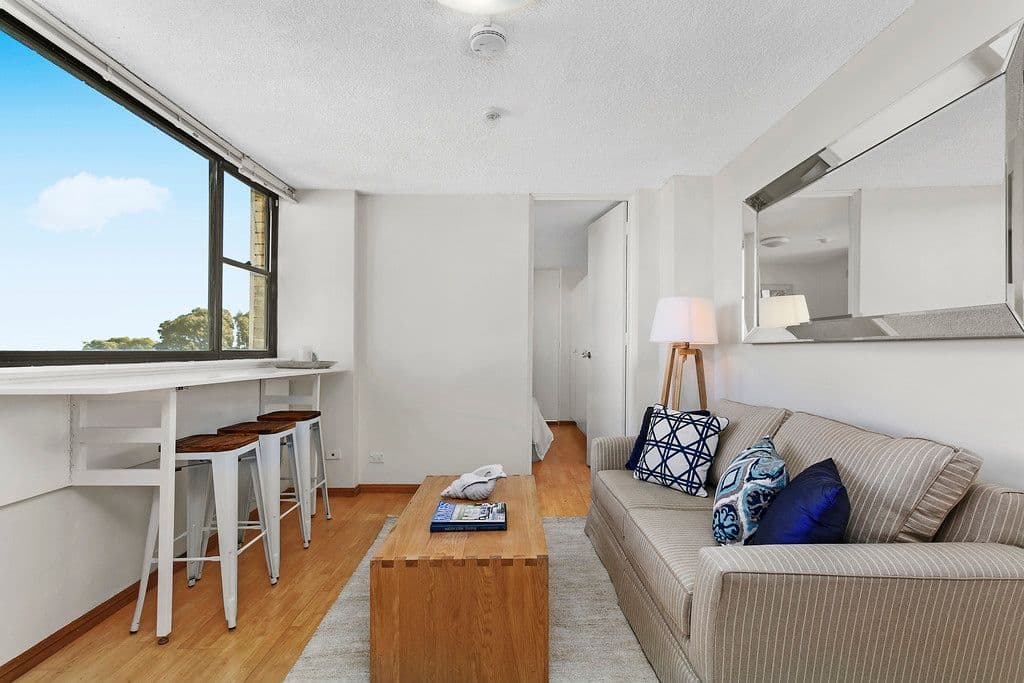 21 East Crescent Street, McMahons Point NSW 2060, McMahons Point - Thumbnail 2
