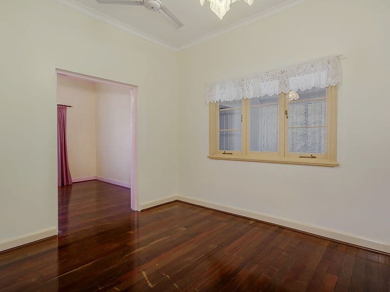 30 Rae Road, SAFETY BAY WA 6169, Safety Bay - Thumbnail 8