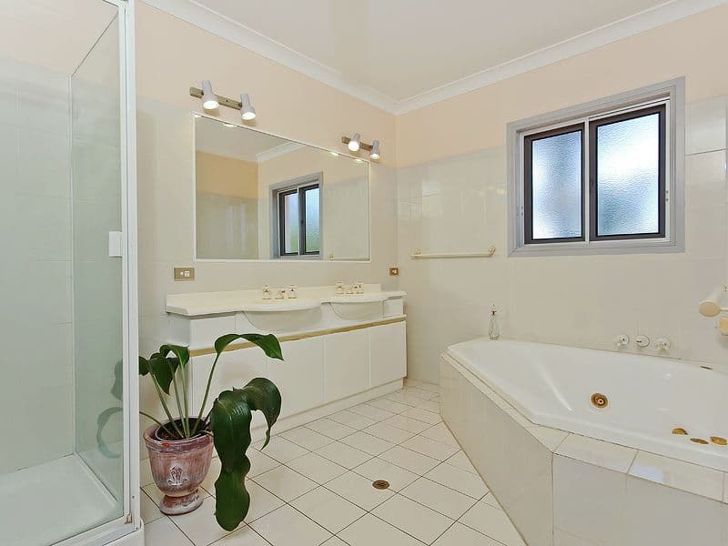 4 De Villers Place, Aspley QLD 4034, Aspley - Thumbnail 8