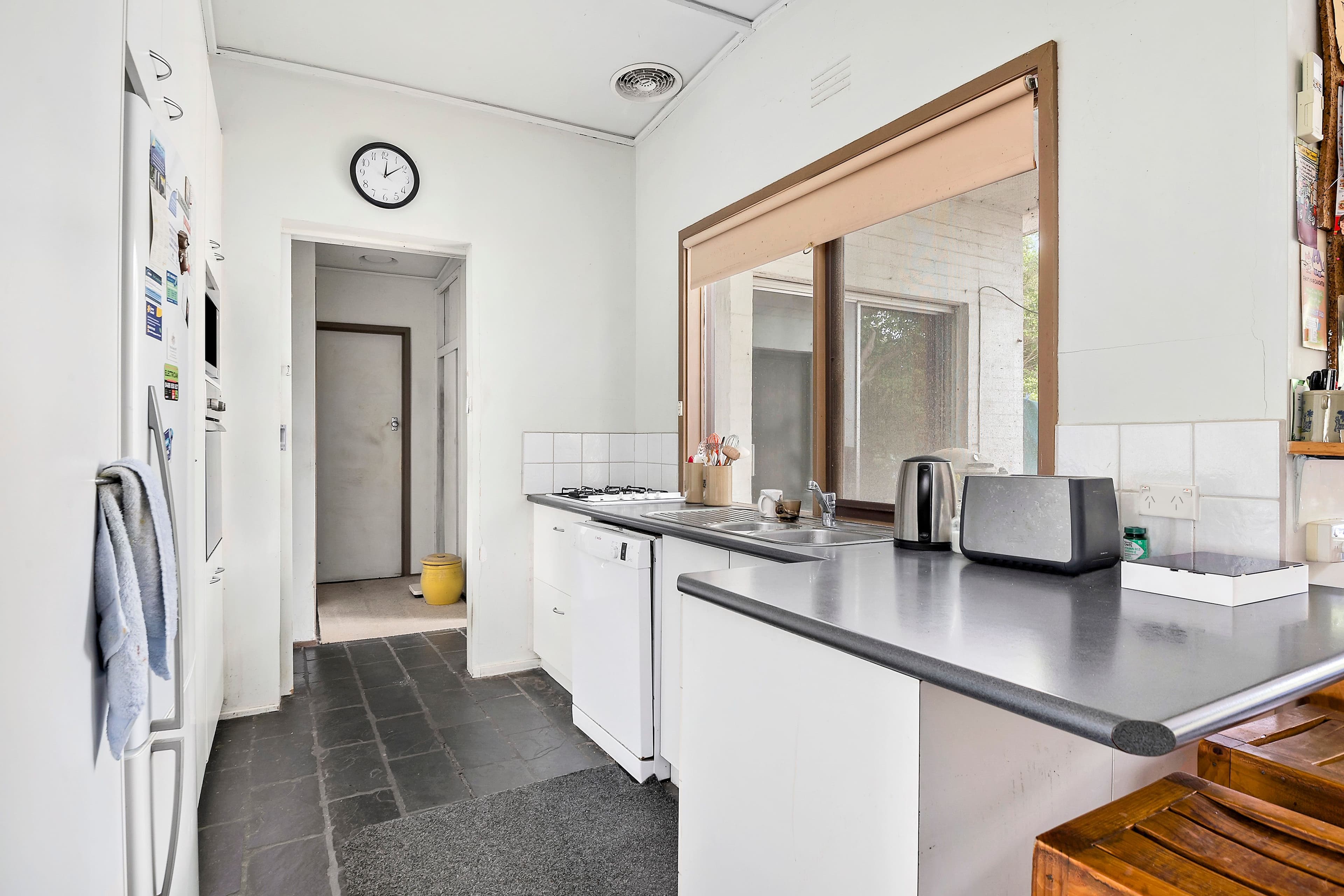 35 Highview Road, Frankston VIC 3199, Frankston - Thumbnail 8