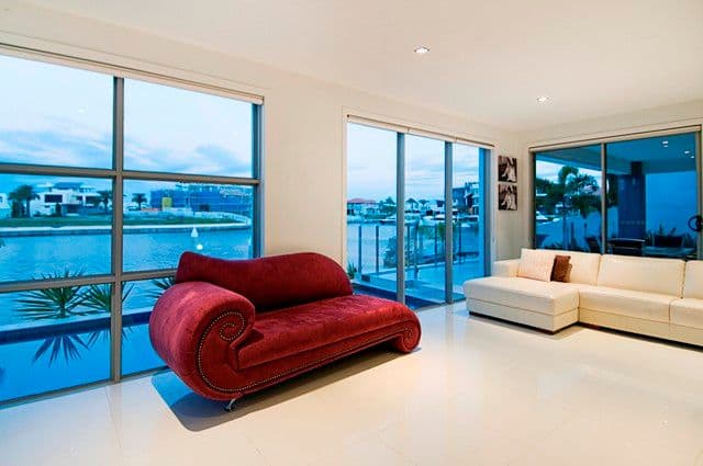 16 Hampton Court, SOVEREIGN ISLANDS QLD 4216, Sovereign Islands - Thumbnail 3