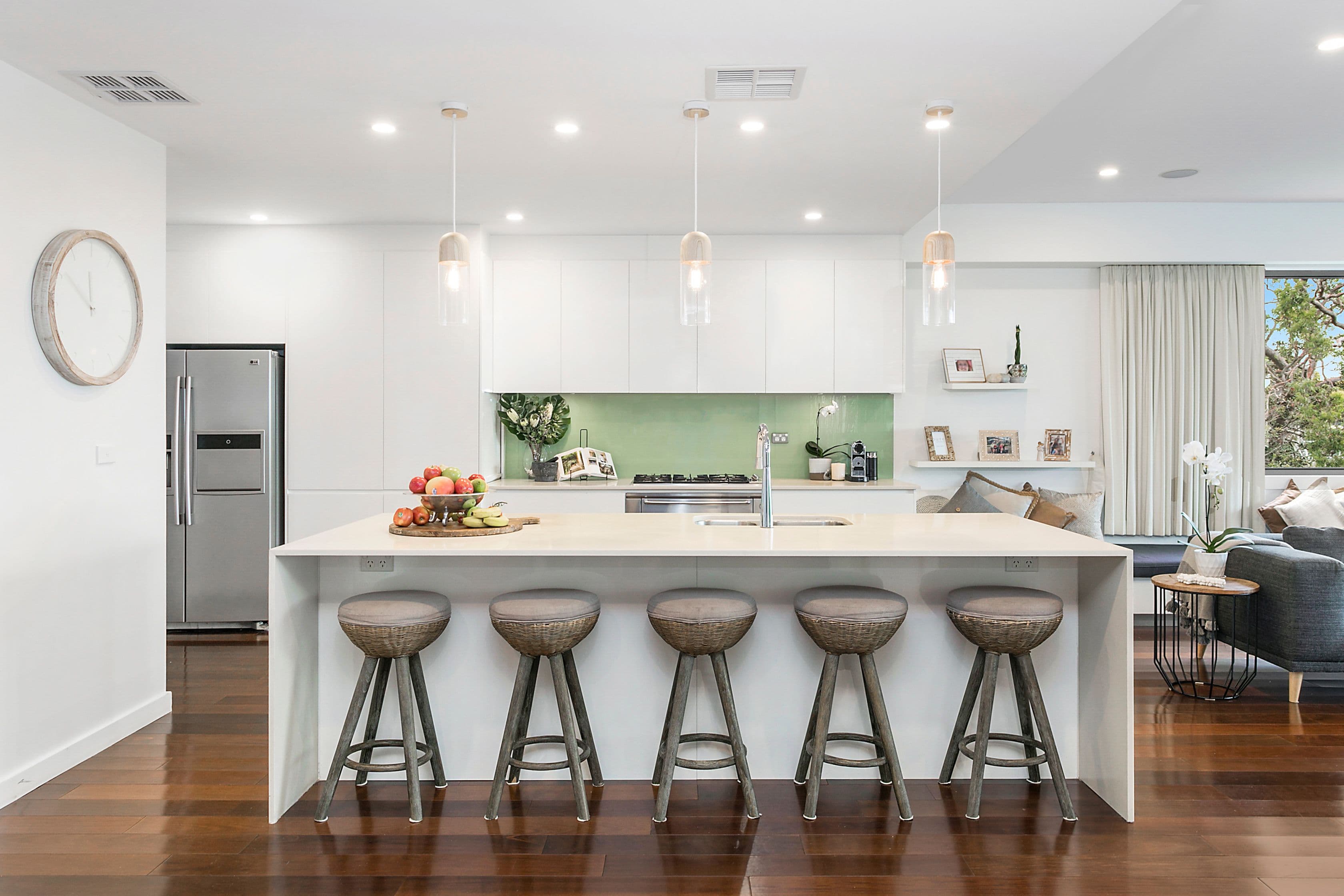16 Fernleigh Road, Caringbah South - Thumbnail 2